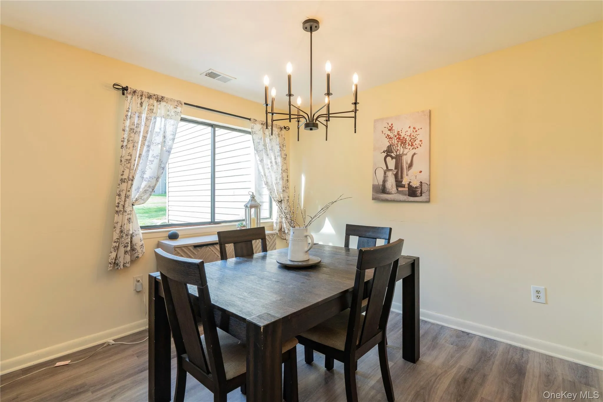 6 Knights Bridge, Poughkeepsie, NY, 1 Bedroom Bedrooms, 3 Rooms Rooms,1 BathroomBathrooms,Residential,For Rent,Knights,0,1045920 6 Knights Bridge, Poughkeepsie, NY, 1 Bedroom Bedrooms, 3 Rooms Rooms,1 BathroomBathrooms,Residential,For Rent,Knights,0,1045920