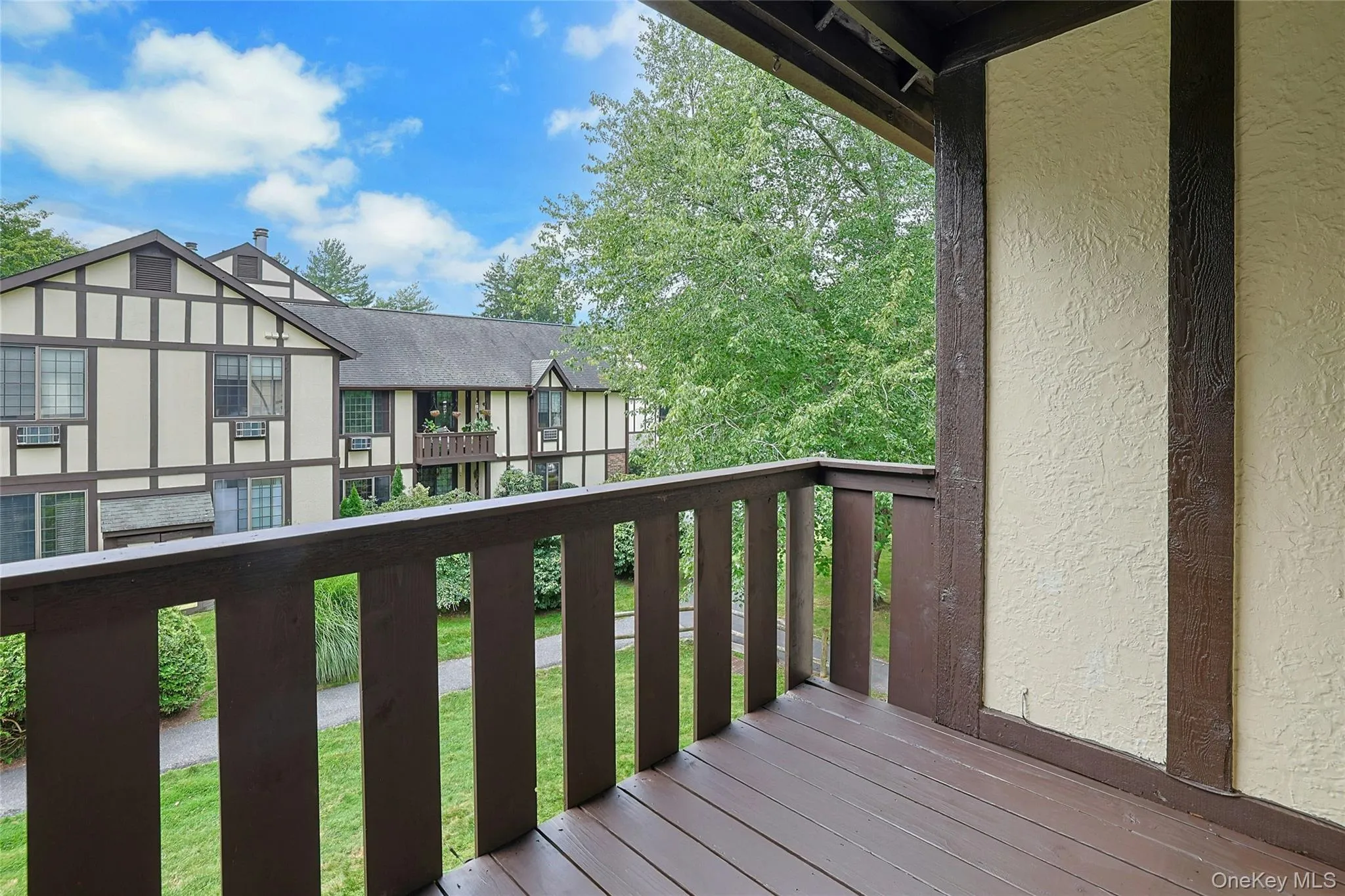 Deck Deck