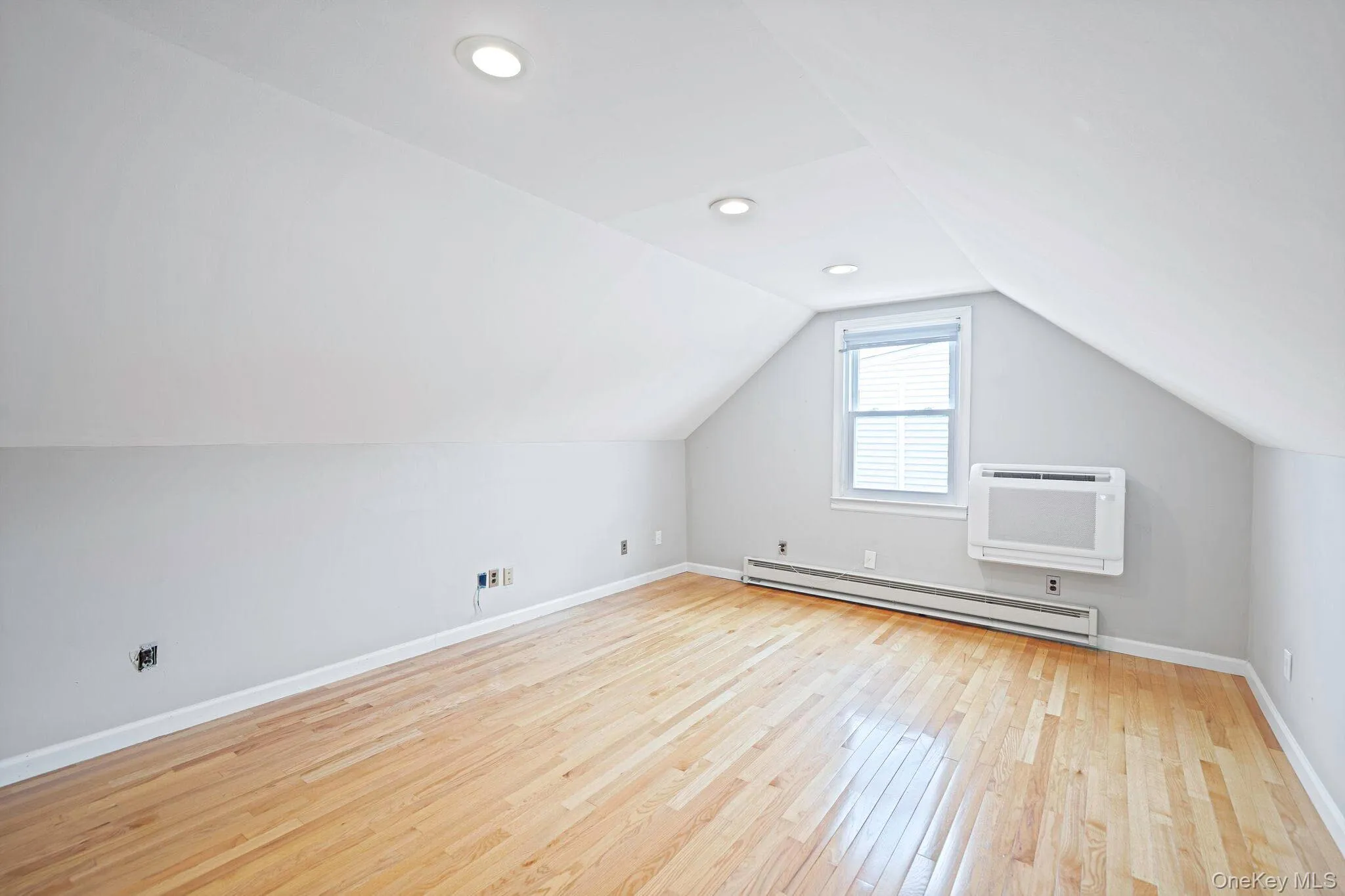 190 Albertson Place, Hempstead, NY, 3 Bedrooms Bedrooms, 6 Rooms Rooms,2 BathroomsBathrooms,Residential,For Rent,Albertson,0,1045924 190 Albertson Place, Hempstead, NY, 3 Bedrooms Bedrooms, 6 Rooms Rooms,2 BathroomsBathrooms,Residential,For Rent,Albertson,0,1045924