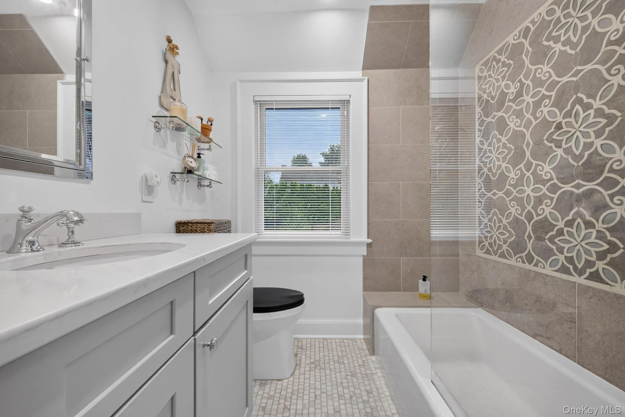 14 Longfellow Street, Greenburgh, NY, 2 Bedrooms Bedrooms, 7 Rooms Rooms,2 BathroomsBathrooms,Residential,For Rent,Longfellow,0,1045927 14 Longfellow Street, Greenburgh, NY, 2 Bedrooms Bedrooms, 7 Rooms Rooms,2 BathroomsBathrooms,Residential,For Rent,Longfellow,0,1045927