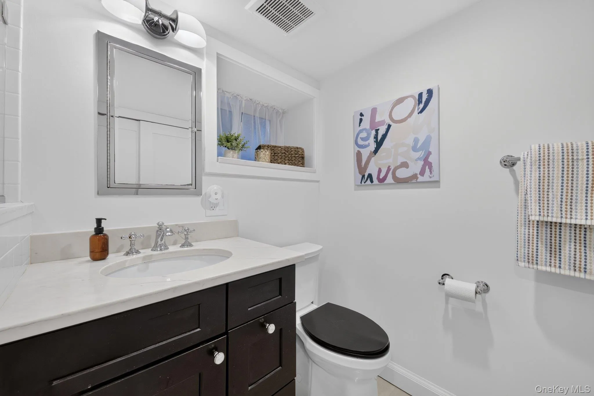 14 Longfellow Street, Greenburgh, NY, 2 Bedrooms Bedrooms, 7 Rooms Rooms,2 BathroomsBathrooms,Residential,For Rent,Longfellow,0,1045927 14 Longfellow Street, Greenburgh, NY, 2 Bedrooms Bedrooms, 7 Rooms Rooms,2 BathroomsBathrooms,Residential,For Rent,Longfellow,0,1045927