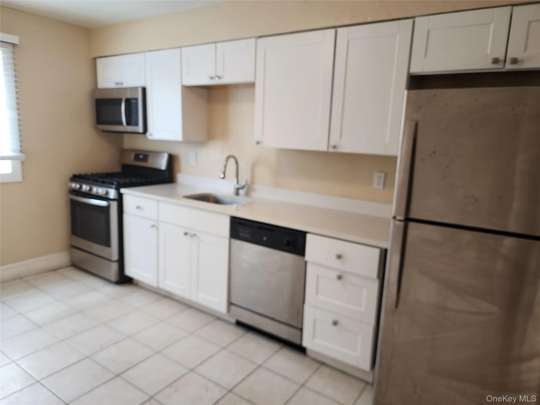 12 Roosevelt Drive, Haverstraw, NY, 3 Bedrooms Bedrooms, 6 Rooms Rooms,1 BathroomBathrooms,Residential Lease,For Rent,Roosevelt Drive,0,1045928 12 Roosevelt Drive, Haverstraw, NY, 3 Bedrooms Bedrooms, 6 Rooms Rooms,1 BathroomBathrooms,Residential Lease,For Rent,Roosevelt Drive,0,1045928