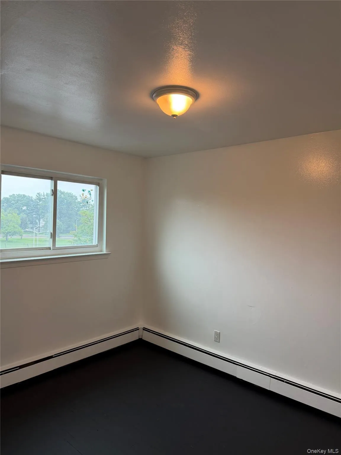 9320 243rd Street, New York, NY, 3 Bedrooms Bedrooms, 4 Rooms Rooms,2 BathroomsBathrooms,Residential Lease,For Rent,243rd,0,1045930 9320 243rd Street, New York, NY, 3 Bedrooms Bedrooms, 4 Rooms Rooms,2 BathroomsBathrooms,Residential Lease,For Rent,243rd,0,1045930