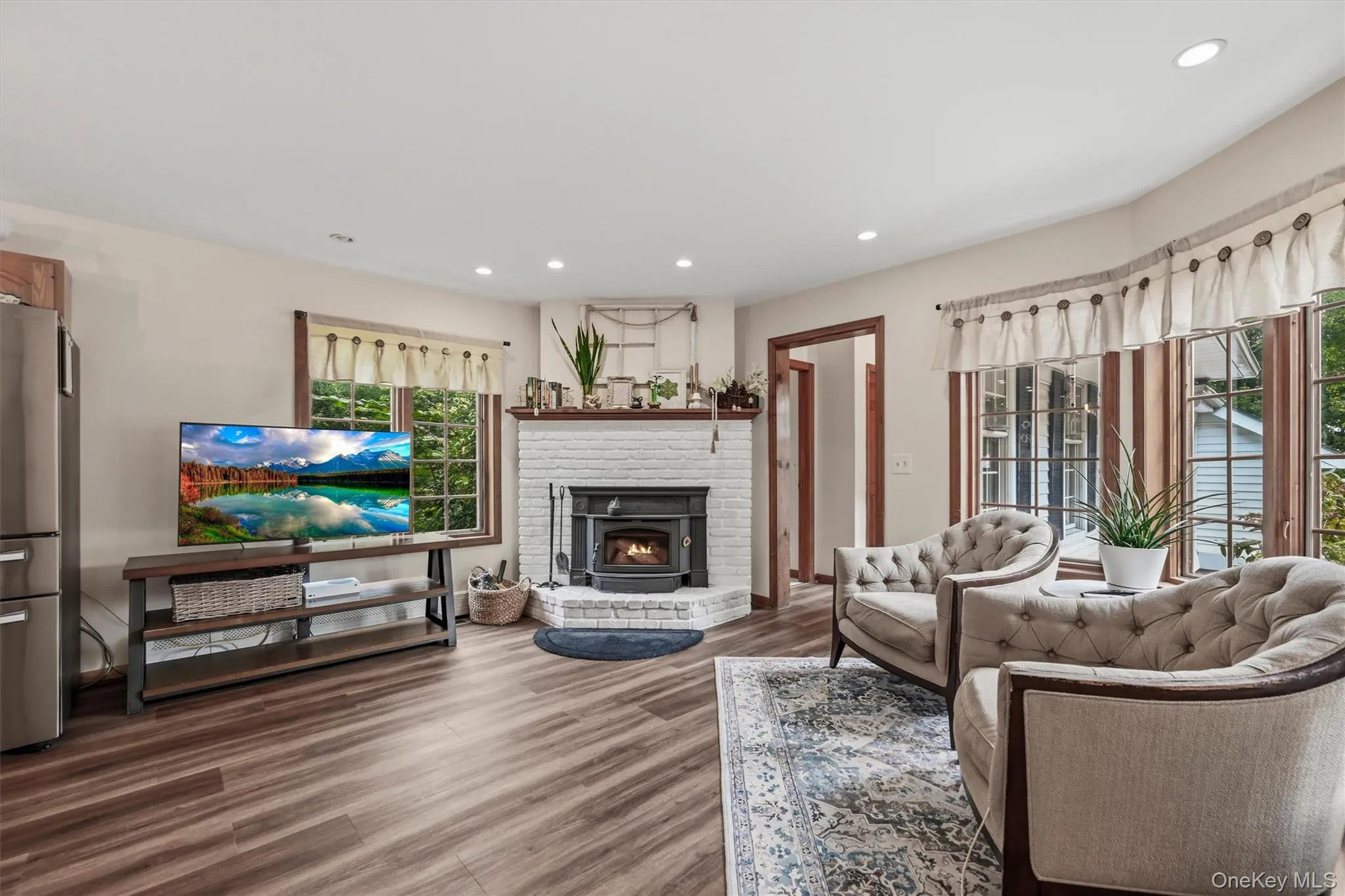 87 Summit Street, Monroe, NY, 4 Bedrooms Bedrooms, 10 Rooms Rooms,2 BathroomsBathrooms,Residential,For Rent,Summit,0,1045931 87 Summit Street, Monroe, NY, 4 Bedrooms Bedrooms, 10 Rooms Rooms,2 BathroomsBathrooms,Residential,For Rent,Summit,0,1045931