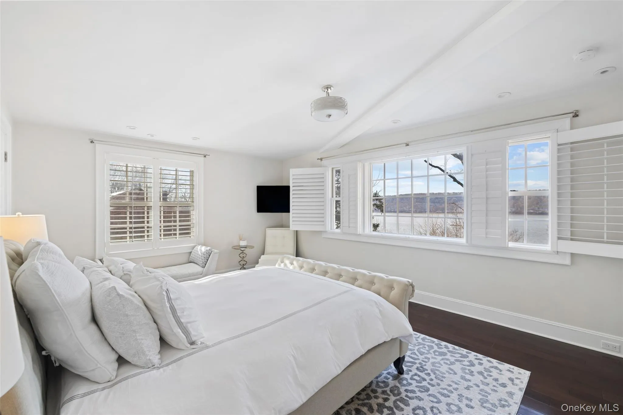 3061 Scenic Place, New York, NY, 5 Bedrooms Bedrooms, 11 Rooms Rooms,3 BathroomsBathrooms,Residential,For Rent,Scenic,0,1045933 3061 Scenic Place, New York, NY, 5 Bedrooms Bedrooms, 11 Rooms Rooms,3 BathroomsBathrooms,Residential,For Rent,Scenic,0,1045933