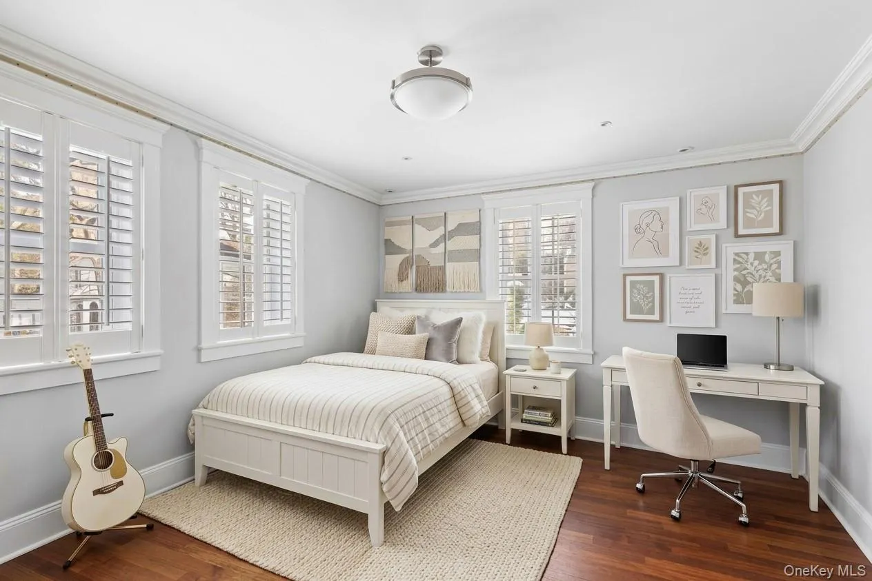 3061 Scenic Place, New York, NY, 5 Bedrooms Bedrooms, 11 Rooms Rooms,3 BathroomsBathrooms,Residential,For Rent,Scenic,0,1045933 3061 Scenic Place, New York, NY, 5 Bedrooms Bedrooms, 11 Rooms Rooms,3 BathroomsBathrooms,Residential,For Rent,Scenic,0,1045933