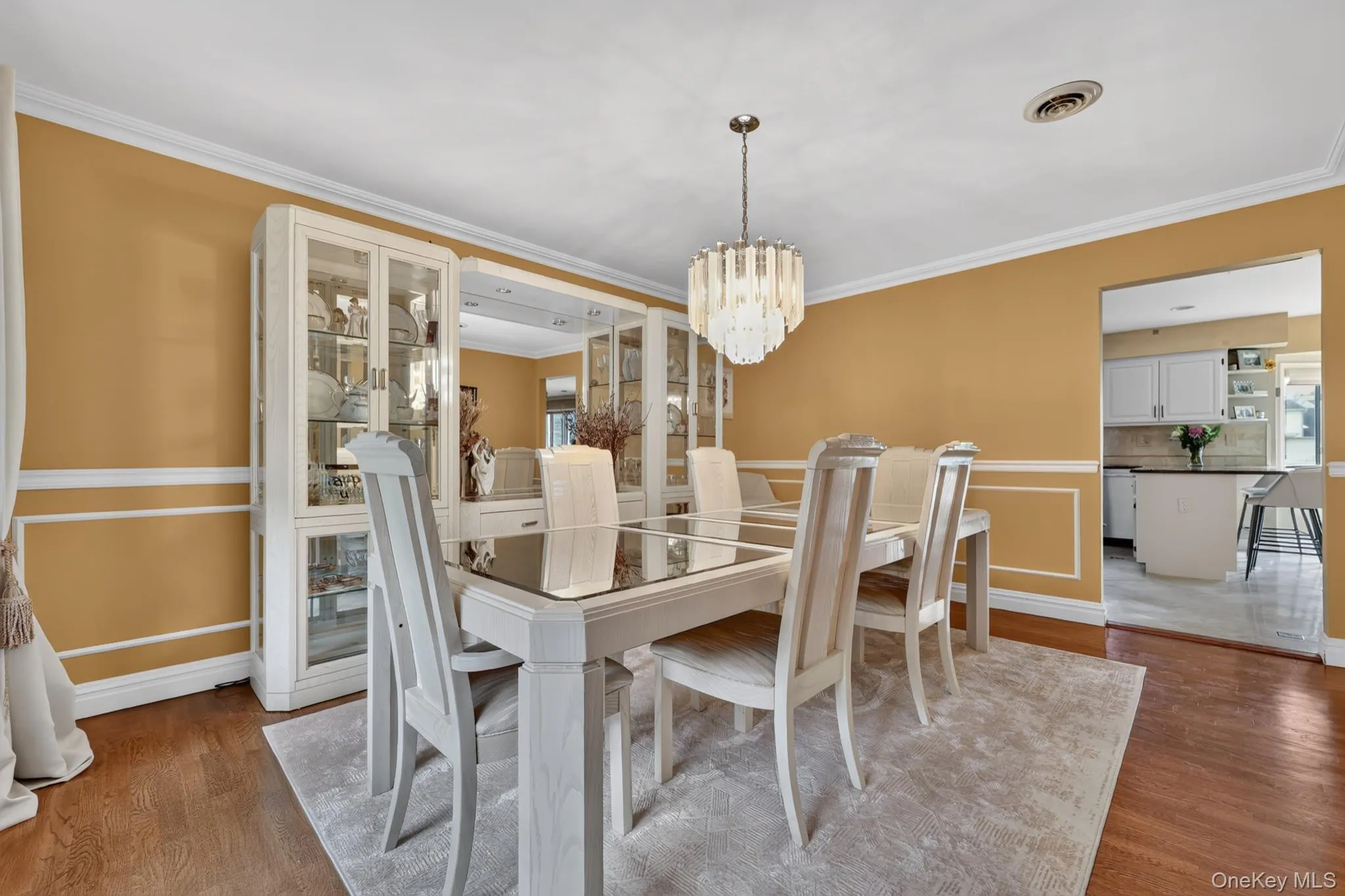 14 Lowell Drive, Clarkstown, NY, 5 Bedrooms Bedrooms, 10 Rooms Rooms,3 BathroomsBathrooms,Residential,For Rent,Lowell,0,1045938 14 Lowell Drive, Clarkstown, NY, 5 Bedrooms Bedrooms, 10 Rooms Rooms,3 BathroomsBathrooms,Residential,For Rent,Lowell,0,1045938