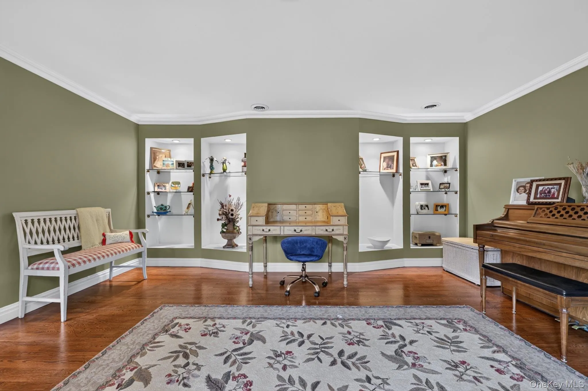 14 Lowell Drive, Clarkstown, NY, 5 Bedrooms Bedrooms, 10 Rooms Rooms,3 BathroomsBathrooms,Residential,For Rent,Lowell,0,1045938 14 Lowell Drive, Clarkstown, NY, 5 Bedrooms Bedrooms, 10 Rooms Rooms,3 BathroomsBathrooms,Residential,For Rent,Lowell,0,1045938