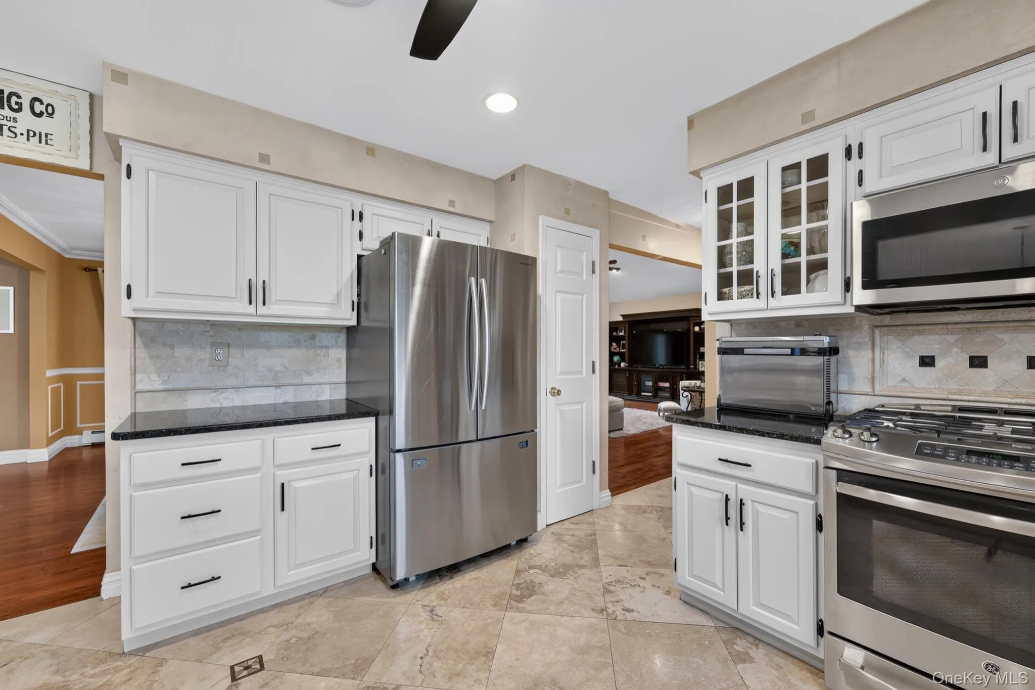 14 Lowell Drive, Clarkstown, NY, 5 Bedrooms Bedrooms, 10 Rooms Rooms,3 BathroomsBathrooms,Residential,For Rent,Lowell,0,1045938 14 Lowell Drive, Clarkstown, NY, 5 Bedrooms Bedrooms, 10 Rooms Rooms,3 BathroomsBathrooms,Residential,For Rent,Lowell,0,1045938