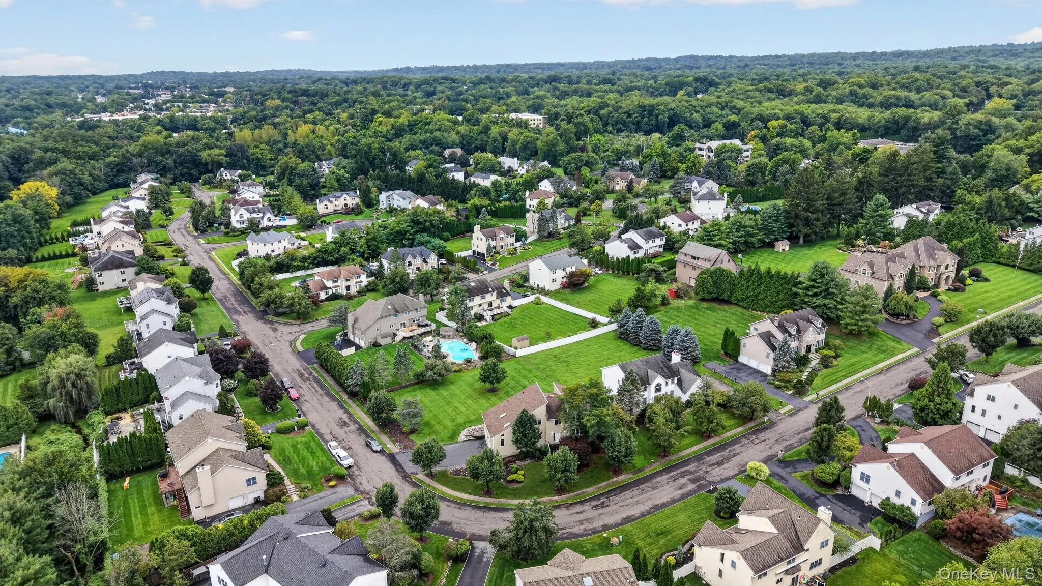 14 Lowell Drive, Clarkstown, NY, 5 Bedrooms Bedrooms, 10 Rooms Rooms,3 BathroomsBathrooms,Residential,For Rent,Lowell,0,1045938 14 Lowell Drive, Clarkstown, NY, 5 Bedrooms Bedrooms, 10 Rooms Rooms,3 BathroomsBathrooms,Residential,For Rent,Lowell,0,1045938