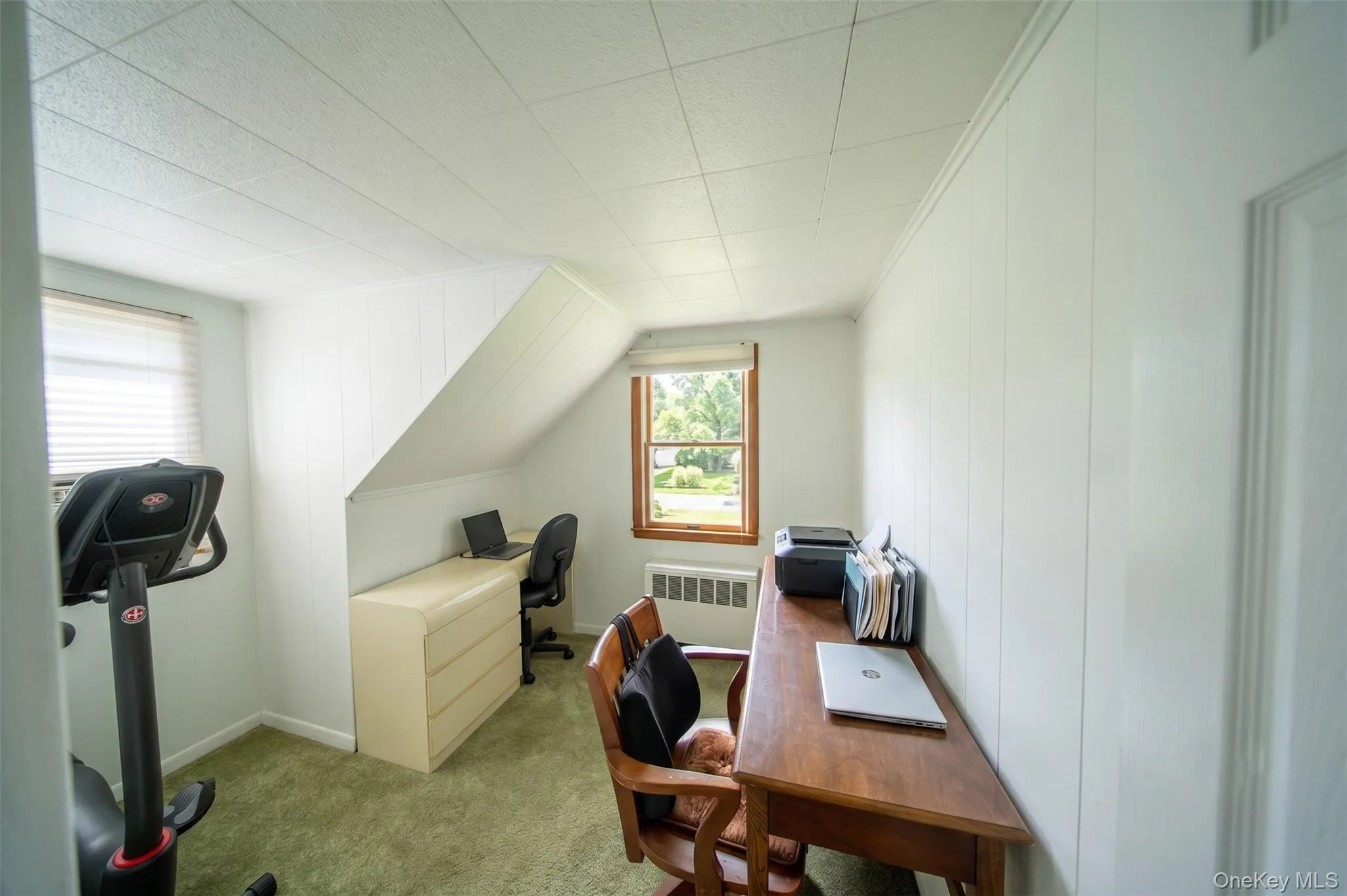 120 Aspen Road, Smithtown, NY, 4 Bedrooms Bedrooms, 7 Rooms Rooms,2 BathroomsBathrooms,Residential,For Rent,Aspen,0,1045941 120 Aspen Road, Smithtown, NY, 4 Bedrooms Bedrooms, 7 Rooms Rooms,2 BathroomsBathrooms,Residential,For Rent,Aspen,0,1045941