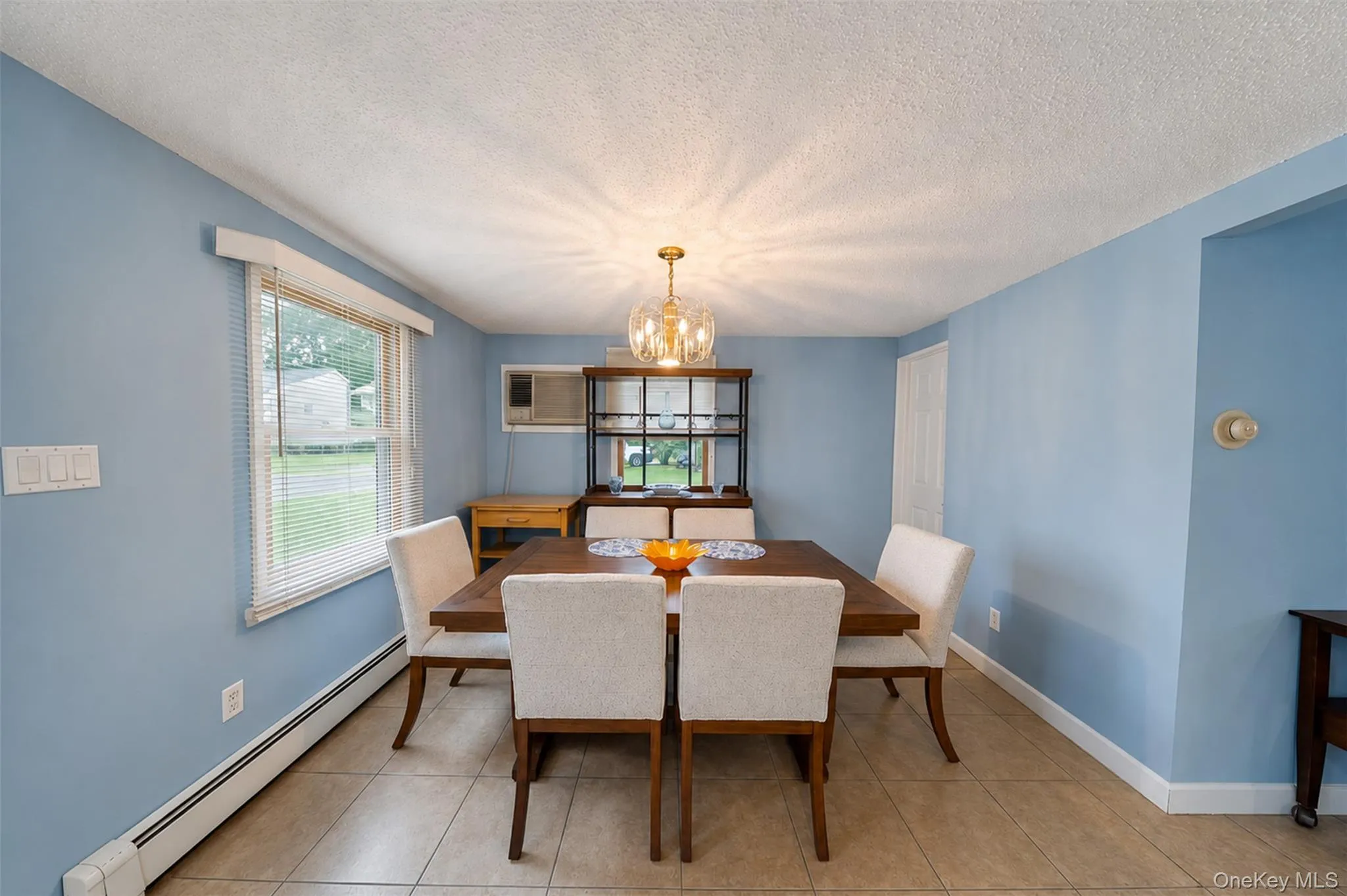 120 Aspen Road, Smithtown, NY, 4 Bedrooms Bedrooms, 7 Rooms Rooms,2 BathroomsBathrooms,Residential,For Rent,Aspen,0,1045941 120 Aspen Road, Smithtown, NY, 4 Bedrooms Bedrooms, 7 Rooms Rooms,2 BathroomsBathrooms,Residential,For Rent,Aspen,0,1045941