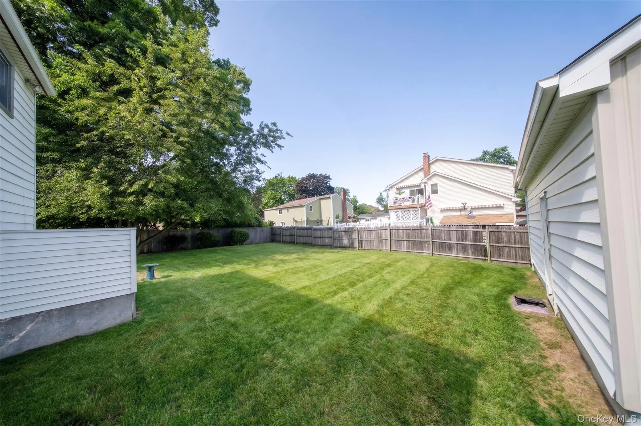 120 Aspen Road, Smithtown, NY, 4 Bedrooms Bedrooms, 7 Rooms Rooms,2 BathroomsBathrooms,Residential,For Rent,Aspen,0,1045941 120 Aspen Road, Smithtown, NY, 4 Bedrooms Bedrooms, 7 Rooms Rooms,2 BathroomsBathrooms,Residential,For Rent,Aspen,0,1045941