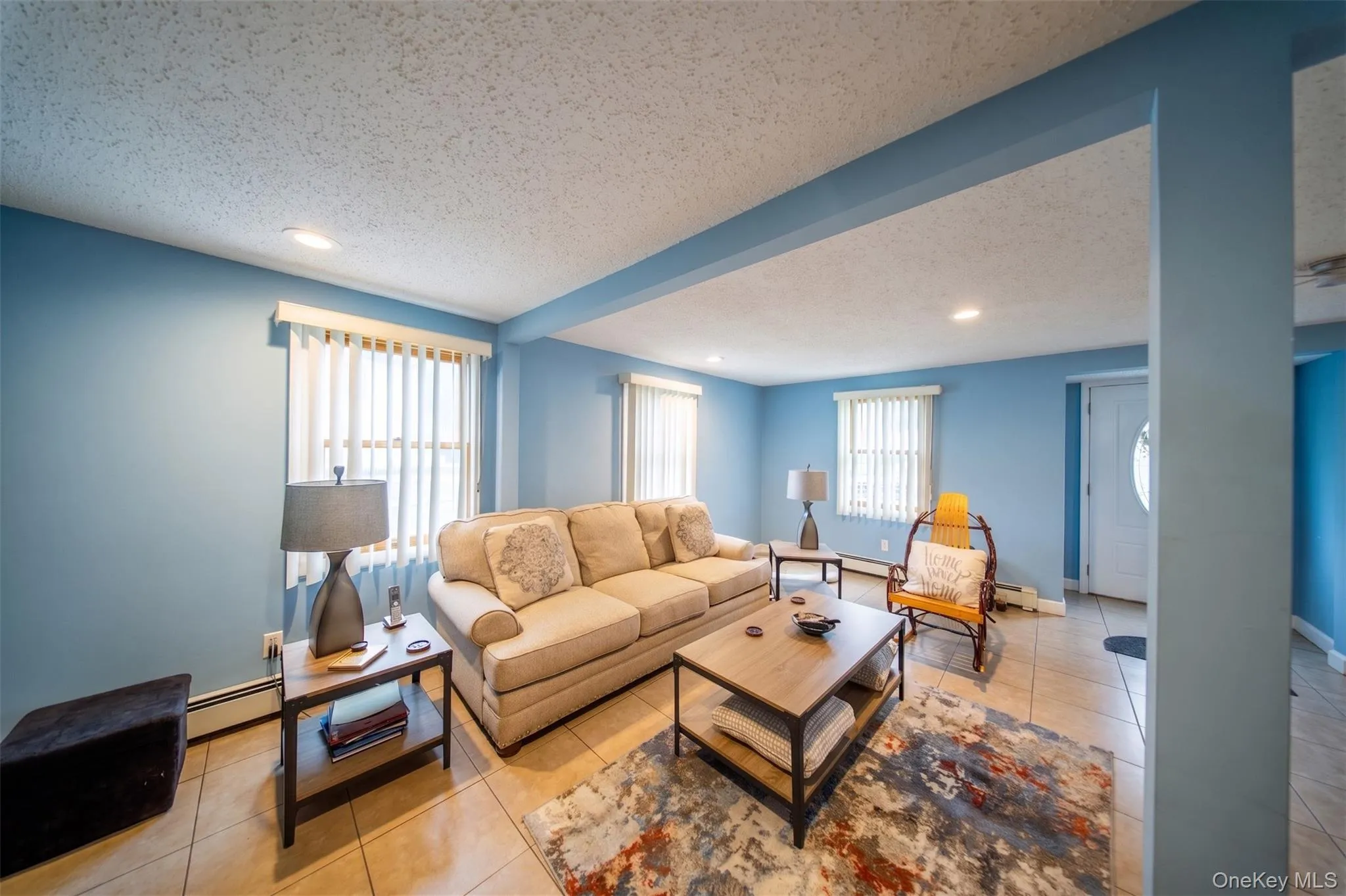 120 Aspen Road, Smithtown, NY, 4 Bedrooms Bedrooms, 7 Rooms Rooms,2 BathroomsBathrooms,Residential,For Rent,Aspen,0,1045941 120 Aspen Road, Smithtown, NY, 4 Bedrooms Bedrooms, 7 Rooms Rooms,2 BathroomsBathrooms,Residential,For Rent,Aspen,0,1045941