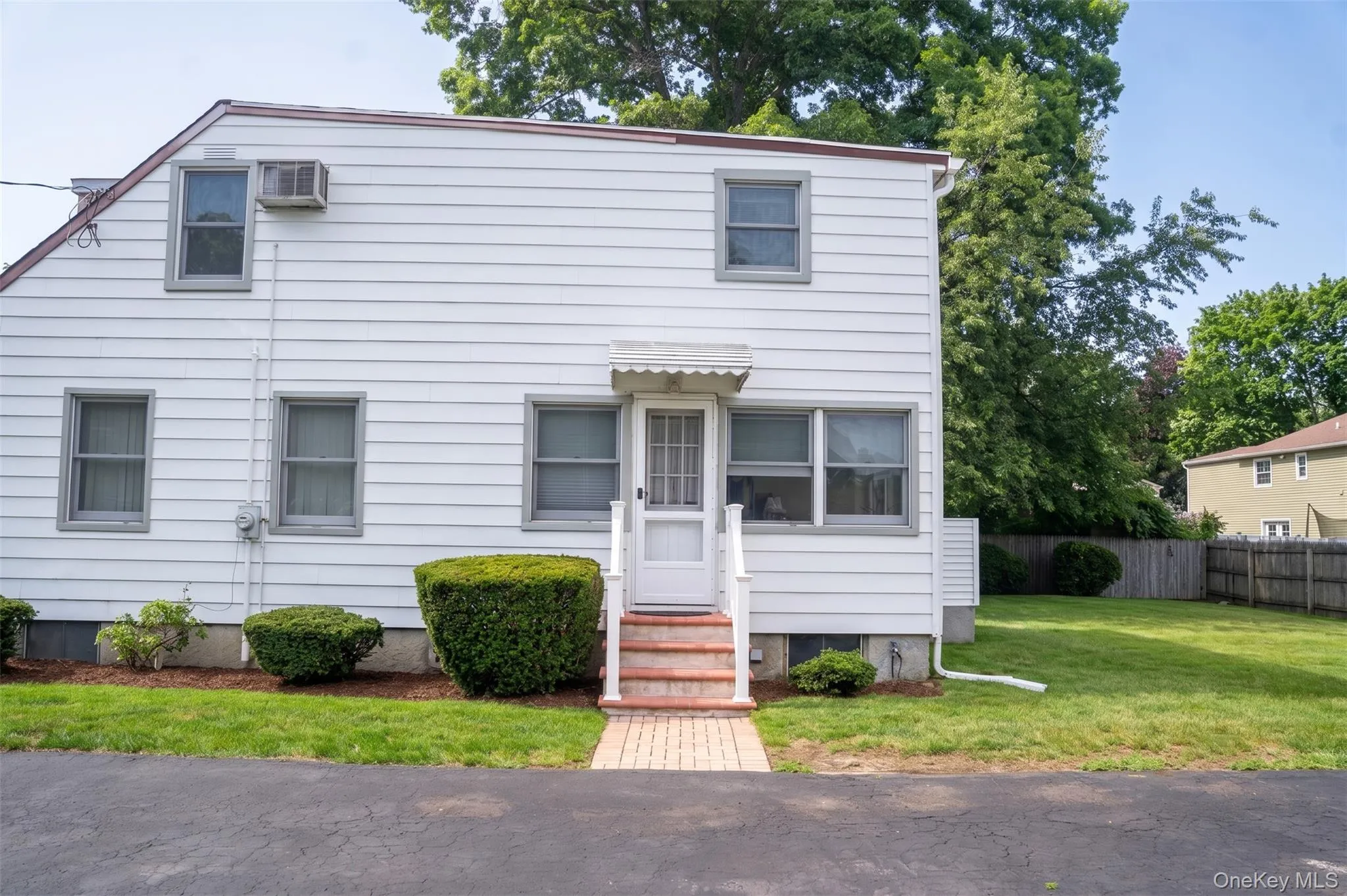 120 Aspen Road, Smithtown, NY, 4 Bedrooms Bedrooms, 7 Rooms Rooms,2 BathroomsBathrooms,Residential,For Rent,Aspen,0,1045941 120 Aspen Road, Smithtown, NY, 4 Bedrooms Bedrooms, 7 Rooms Rooms,2 BathroomsBathrooms,Residential,For Rent,Aspen,0,1045941