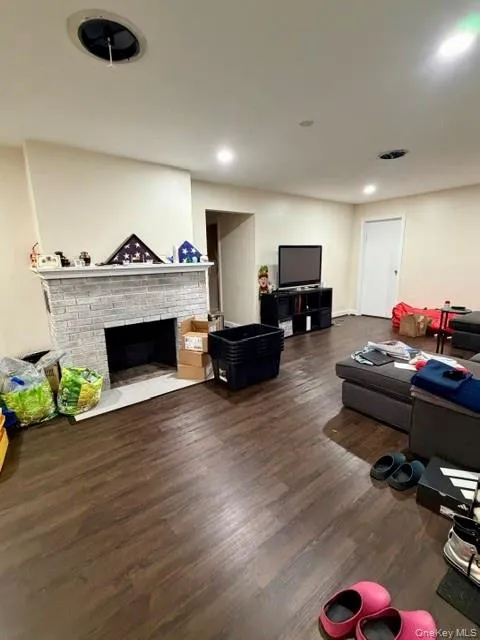 5093 Route 9W, Newburgh (city), NY, 4 Bedrooms Bedrooms, 6 Rooms Rooms,2 BathroomsBathrooms,Residential,For Rent,Route 9W,0,1045946 5093 Route 9W, Newburgh (city), NY, 4 Bedrooms Bedrooms, 6 Rooms Rooms,2 BathroomsBathrooms,Residential,For Rent,Route 9W,0,1045946
