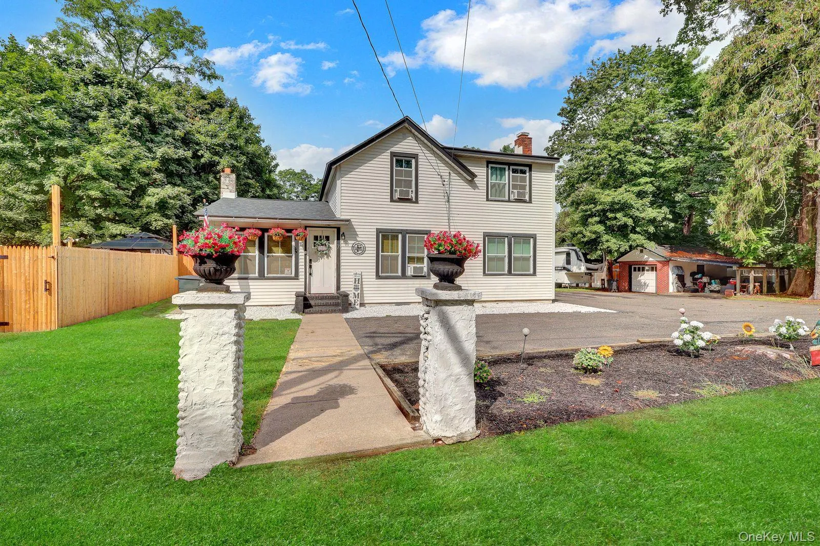 7 Mooney Pond Road, Brookhaven, NY, 4 Bedrooms Bedrooms, 11 Rooms Rooms,2 BathroomsBathrooms,Residential,For Rent,Mooney Pond,0,1045948 7 Mooney Pond Road, Brookhaven, NY, 4 Bedrooms Bedrooms, 11 Rooms Rooms,2 BathroomsBathrooms,Residential,For Rent,Mooney Pond,0,1045948
