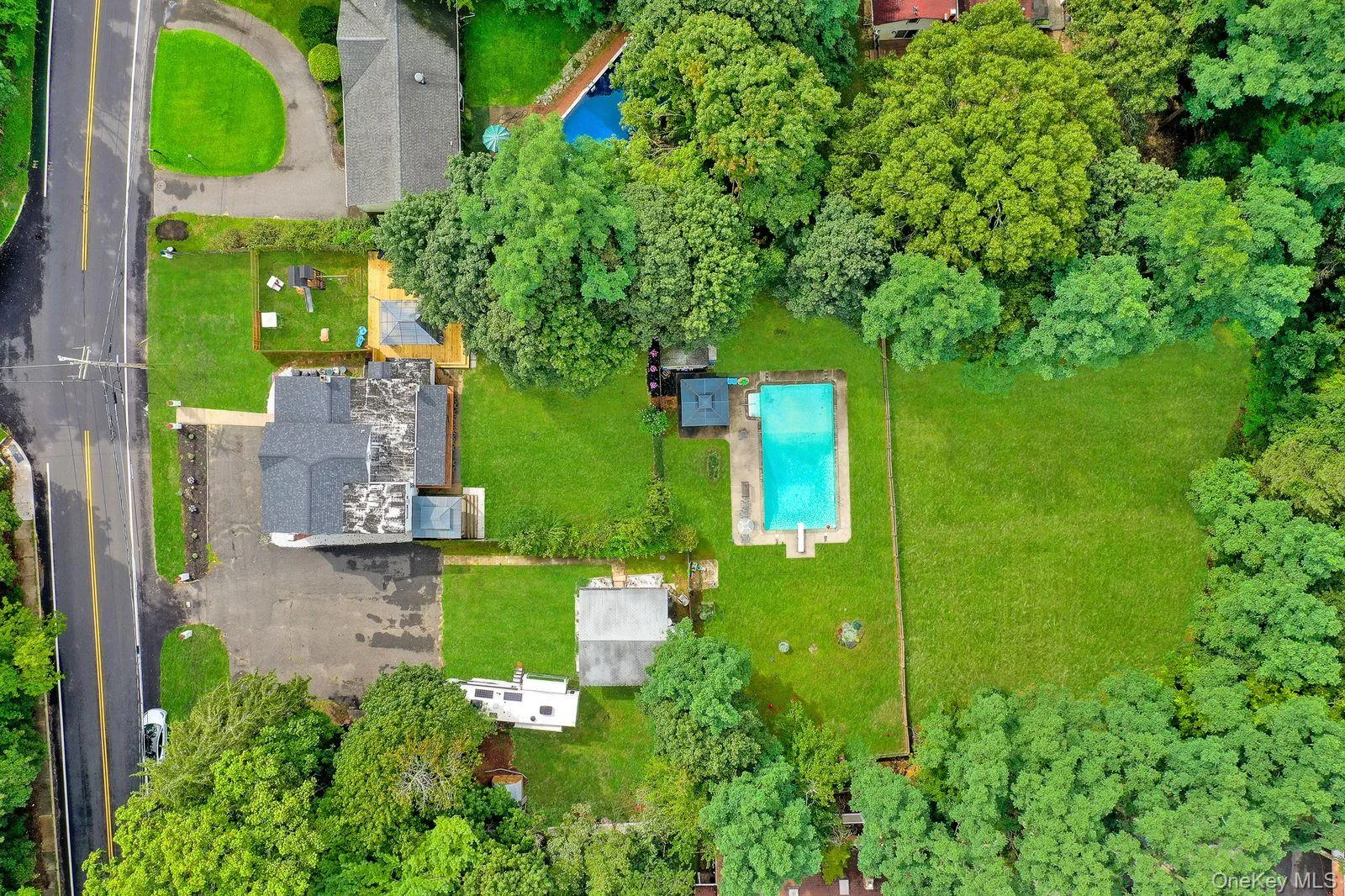 7 Mooney Pond Road, Brookhaven, NY, 4 Bedrooms Bedrooms, 11 Rooms Rooms,2 BathroomsBathrooms,Residential,For Rent,Mooney Pond,0,1045948 7 Mooney Pond Road, Brookhaven, NY, 4 Bedrooms Bedrooms, 11 Rooms Rooms,2 BathroomsBathrooms,Residential,For Rent,Mooney Pond,0,1045948