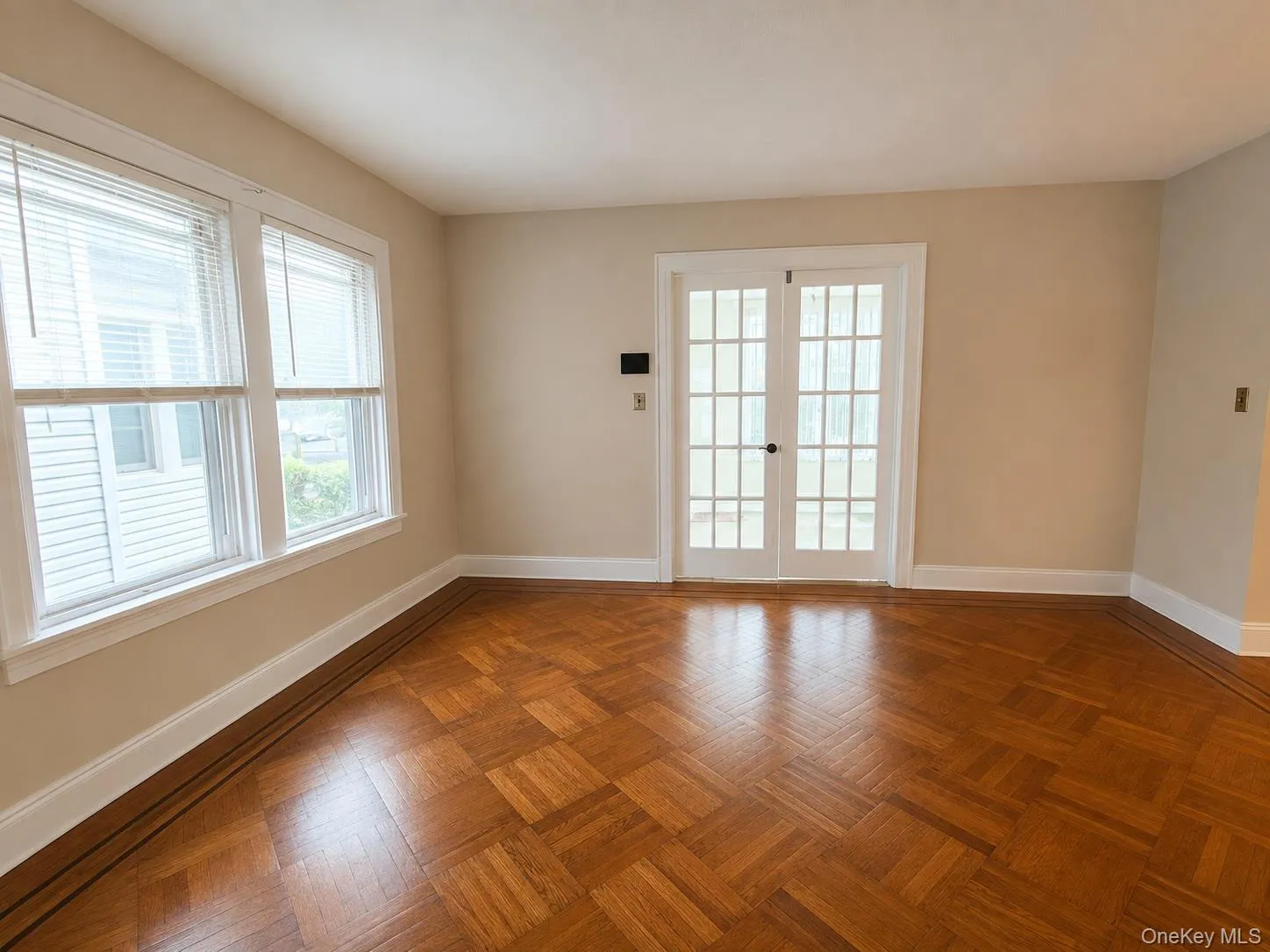 115-47 200th Street, New York, NY, 3 Bedrooms Bedrooms, 8 Rooms Rooms,1 BathroomBathrooms,Residential,For Rent,200th,0,1045952 115-47 200th Street, New York, NY, 3 Bedrooms Bedrooms, 8 Rooms Rooms,1 BathroomBathrooms,Residential,For Rent,200th,0,1045952