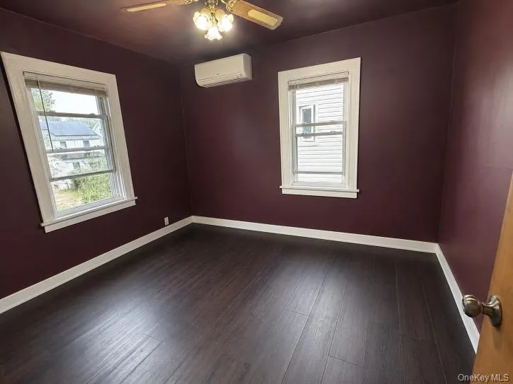 115-47 200th Street, New York, NY, 3 Bedrooms Bedrooms, 8 Rooms Rooms,1 BathroomBathrooms,Residential,For Rent,200th,0,1045952 115-47 200th Street, New York, NY, 3 Bedrooms Bedrooms, 8 Rooms Rooms,1 BathroomBathrooms,Residential,For Rent,200th,0,1045952