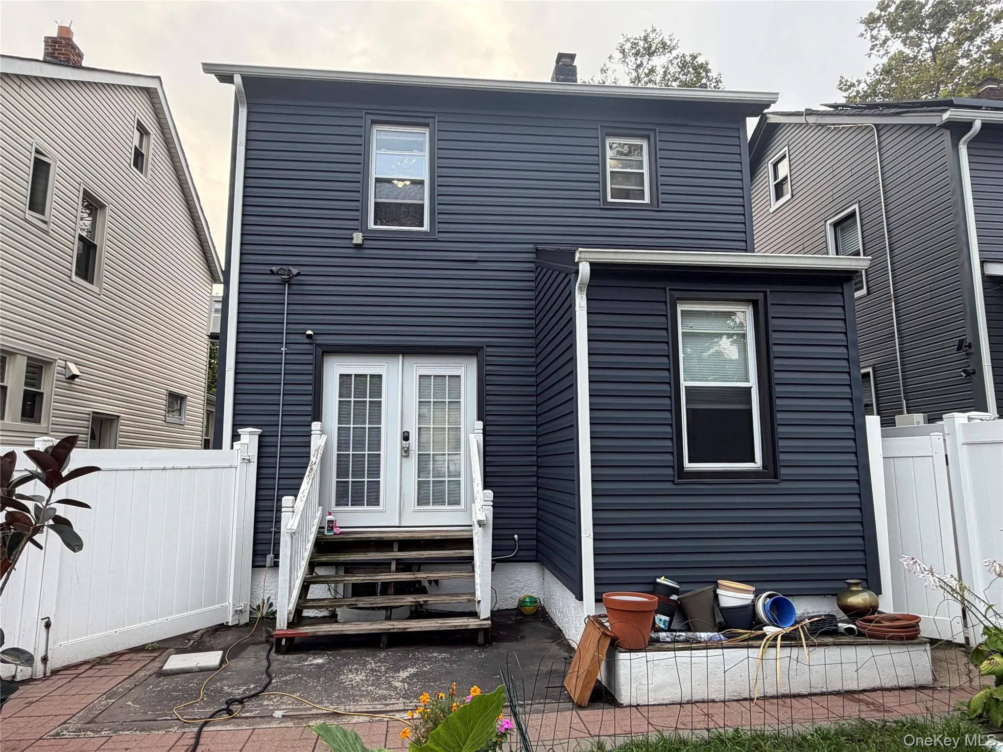 115-47 200th Street, New York, NY, 3 Bedrooms Bedrooms, 8 Rooms Rooms,1 BathroomBathrooms,Residential,For Rent,200th,0,1045952 115-47 200th Street, New York, NY, 3 Bedrooms Bedrooms, 8 Rooms Rooms,1 BathroomBathrooms,Residential,For Rent,200th,0,1045952