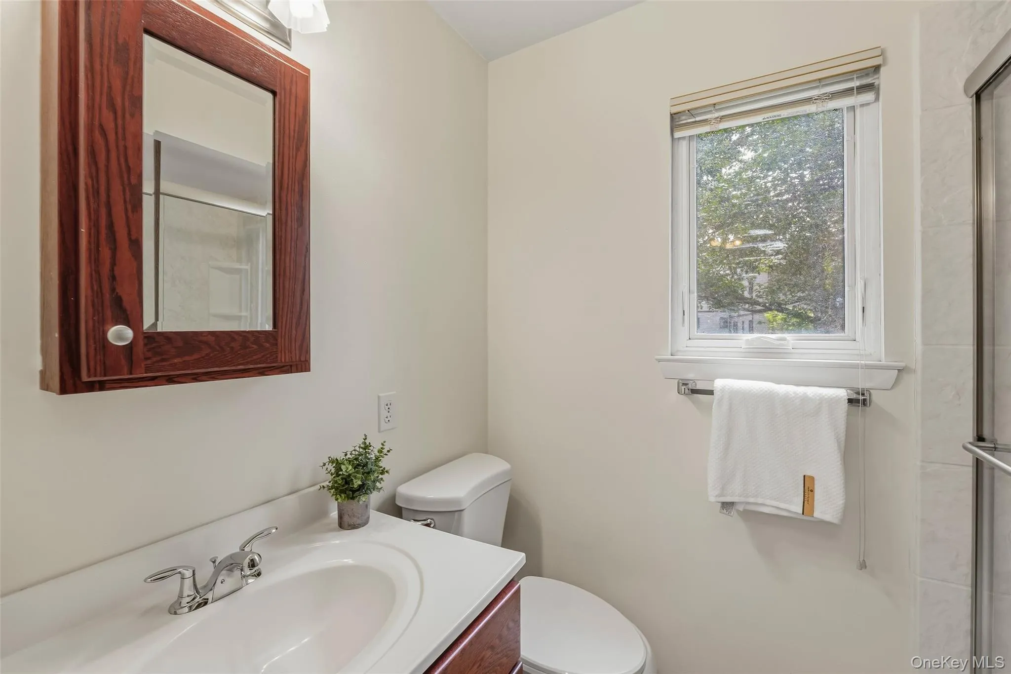 153 Flintlock Way, Yorktown, NY, 1 Bedroom Bedrooms, 4 Rooms Rooms,1 BathroomBathrooms,Residential,For Rent,Flintlock,0,1045959 153 Flintlock Way, Yorktown, NY, 1 Bedroom Bedrooms, 4 Rooms Rooms,1 BathroomBathrooms,Residential,For Rent,Flintlock,0,1045959