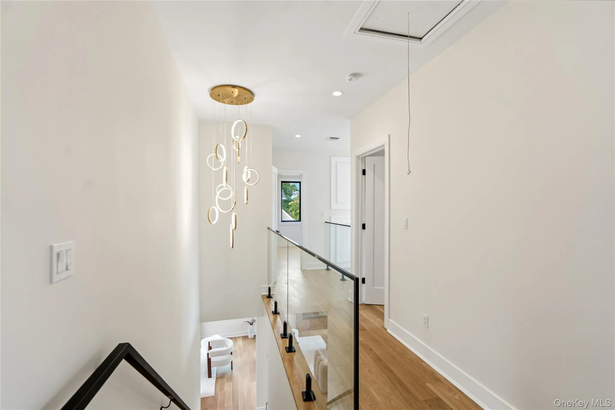 30 Hedge Lane, Hempstead, NY, 5 Bedrooms Bedrooms, 15 Rooms Rooms,5 BathroomsBathrooms,Residential,For Rent,Hedge,0,1045960 30 Hedge Lane, Hempstead, NY, 5 Bedrooms Bedrooms, 15 Rooms Rooms,5 BathroomsBathrooms,Residential,For Rent,Hedge,0,1045960