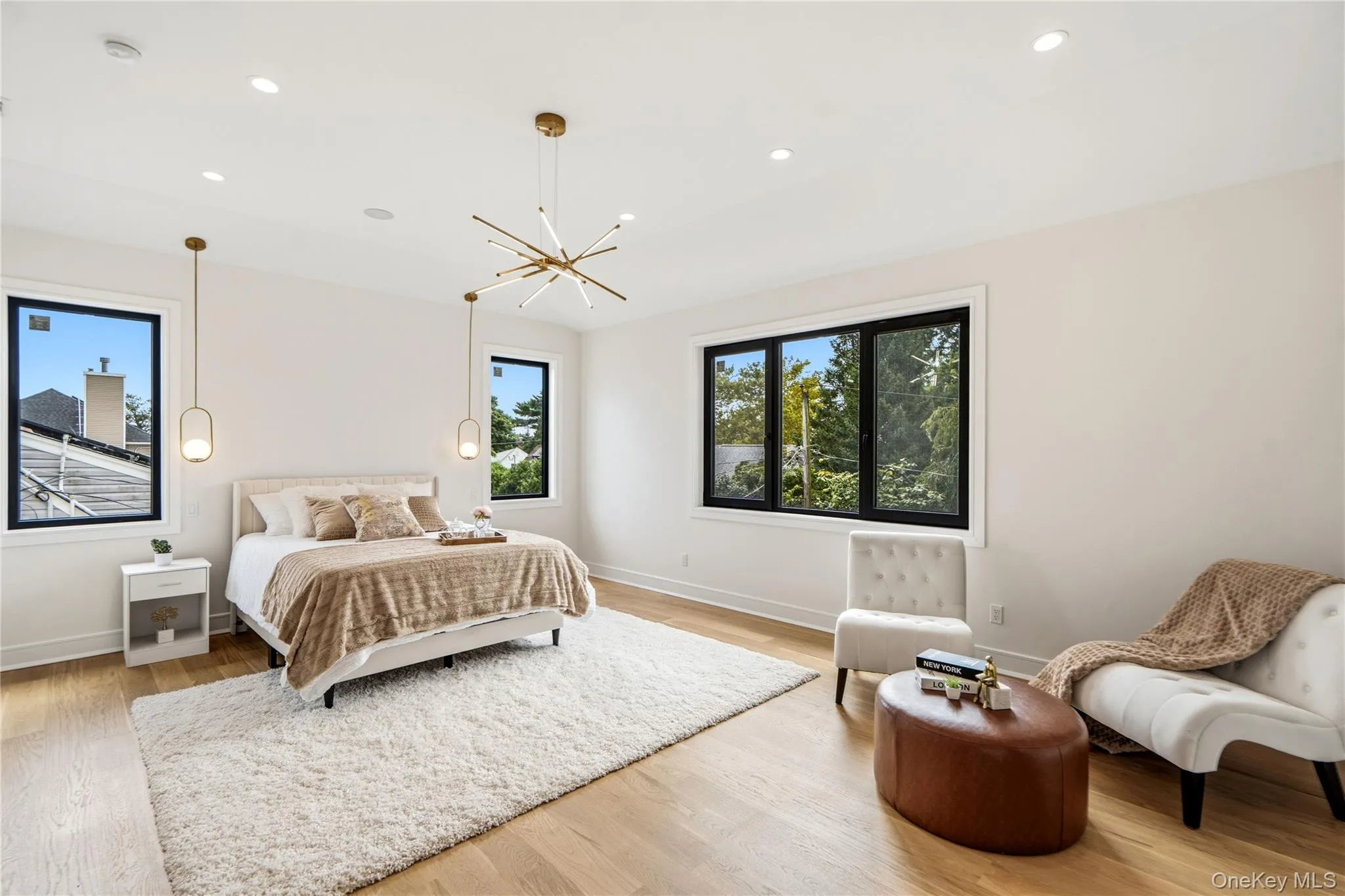 30 Hedge Lane, Hempstead, NY, 5 Bedrooms Bedrooms, 15 Rooms Rooms,5 BathroomsBathrooms,Residential,For Rent,Hedge,0,1045960 30 Hedge Lane, Hempstead, NY, 5 Bedrooms Bedrooms, 15 Rooms Rooms,5 BathroomsBathrooms,Residential,For Rent,Hedge,0,1045960