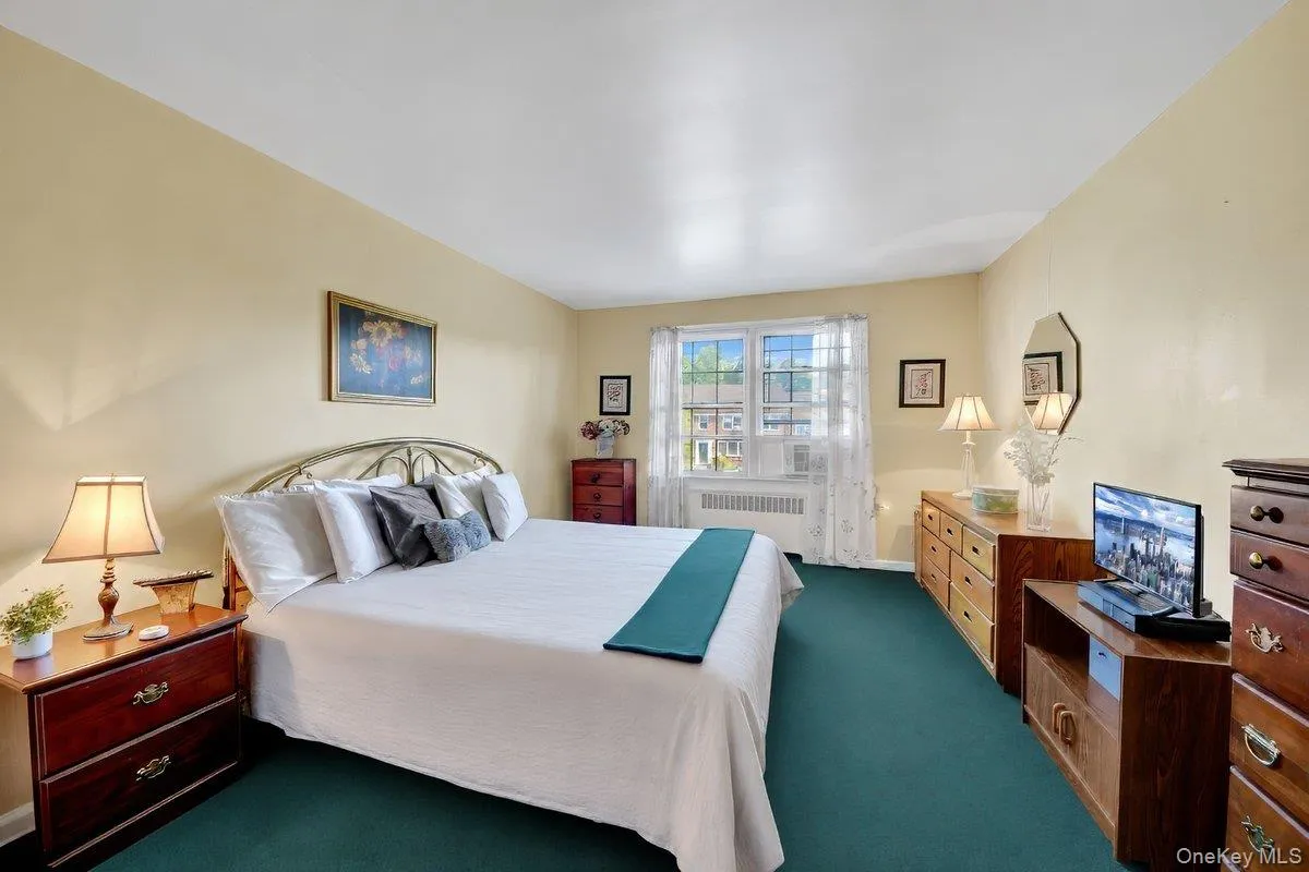 Large primary bedroom with 2 large closets Large primary bedroom with 2 large closets