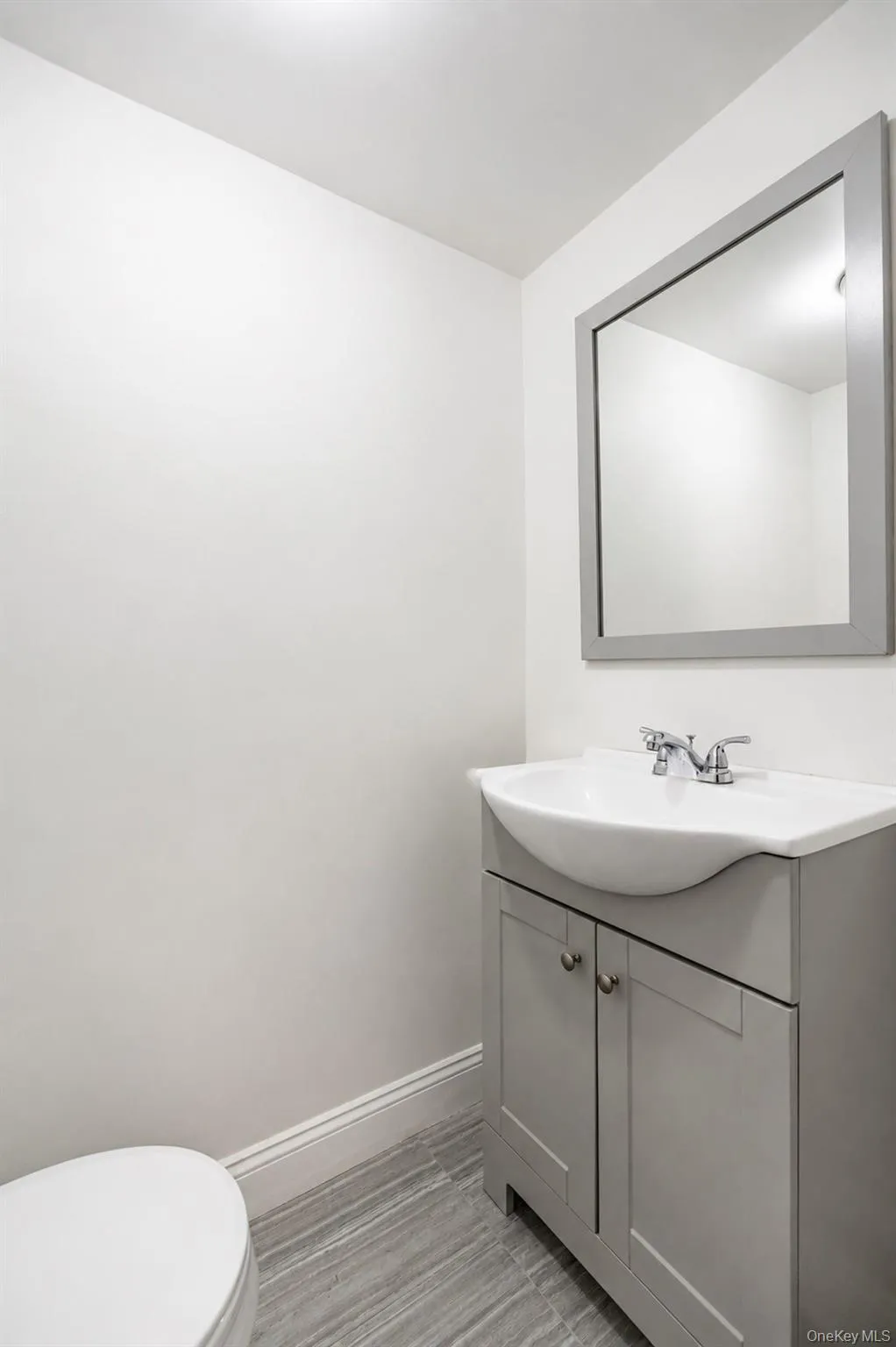 16 Fox Hunt Court, New York, NY, 2 Bedrooms Bedrooms, 5 Rooms Rooms,1 BathroomBathrooms,Residential,For Rent,Fox Hunt,0,1045966 16 Fox Hunt Court, New York, NY, 2 Bedrooms Bedrooms, 5 Rooms Rooms,1 BathroomBathrooms,Residential,For Rent,Fox Hunt,0,1045966