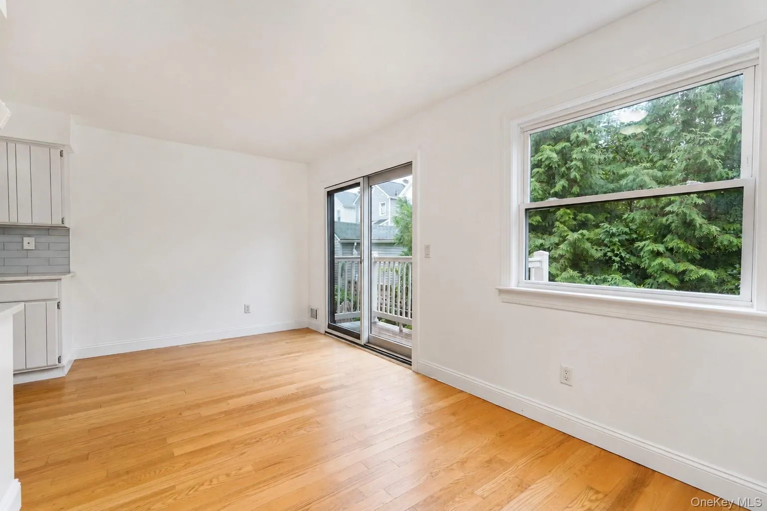 16 Fox Hunt Court, New York, NY, 2 Bedrooms Bedrooms, 5 Rooms Rooms,1 BathroomBathrooms,Residential,For Rent,Fox Hunt,0,1045966 16 Fox Hunt Court, New York, NY, 2 Bedrooms Bedrooms, 5 Rooms Rooms,1 BathroomBathrooms,Residential,For Rent,Fox Hunt,0,1045966