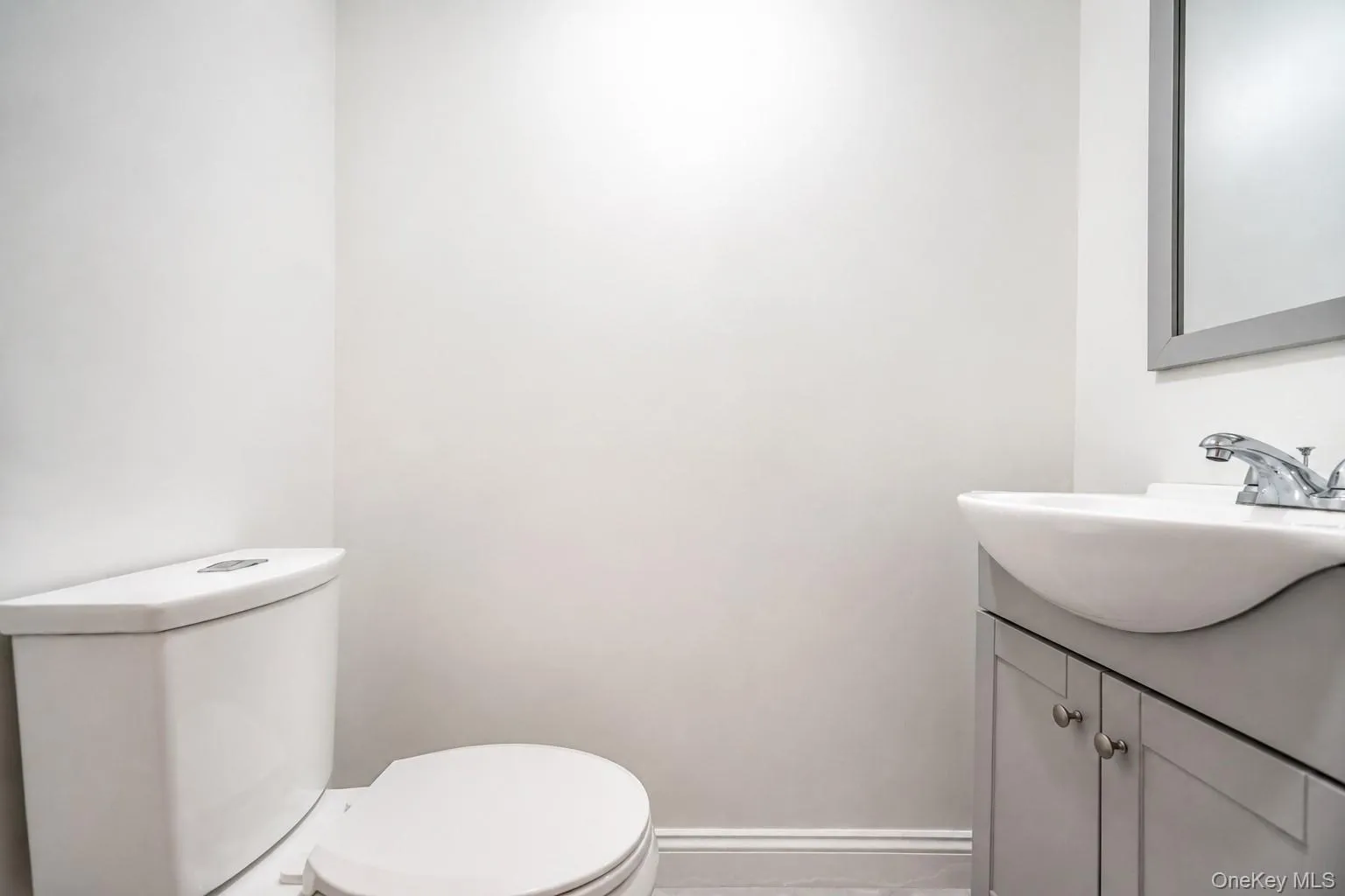16 Fox Hunt Court, New York, NY, 2 Bedrooms Bedrooms, 5 Rooms Rooms,1 BathroomBathrooms,Residential,For Rent,Fox Hunt,0,1045966 16 Fox Hunt Court, New York, NY, 2 Bedrooms Bedrooms, 5 Rooms Rooms,1 BathroomBathrooms,Residential,For Rent,Fox Hunt,0,1045966