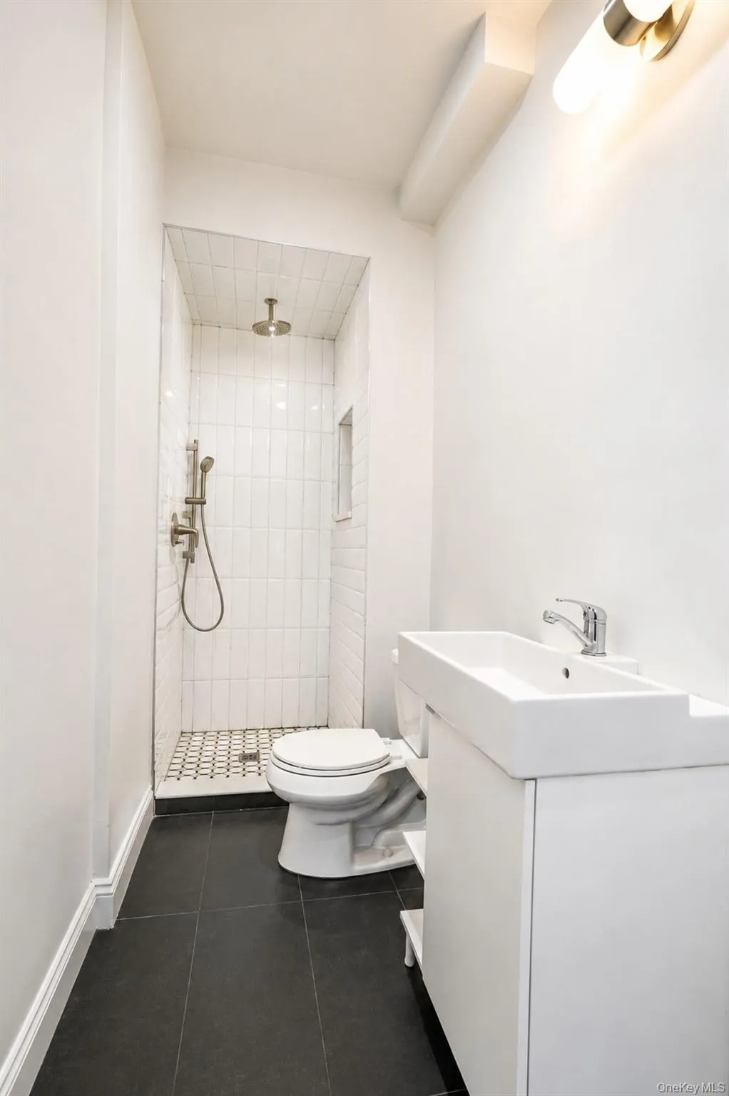 16 Fox Hunt Court, New York, NY, 2 Bedrooms Bedrooms, 5 Rooms Rooms,1 BathroomBathrooms,Residential,For Rent,Fox Hunt,0,1045966 16 Fox Hunt Court, New York, NY, 2 Bedrooms Bedrooms, 5 Rooms Rooms,1 BathroomBathrooms,Residential,For Rent,Fox Hunt,0,1045966