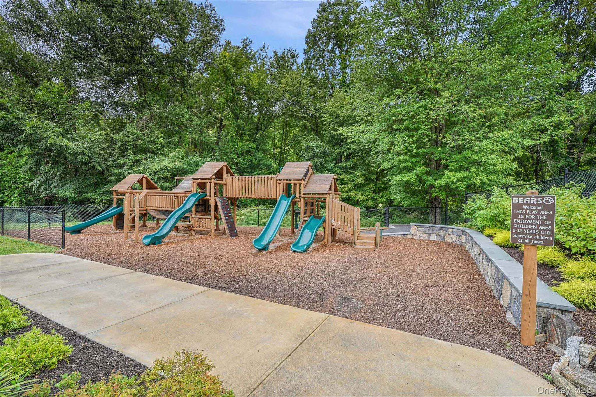 152 Arbor Crest, Somers, NY, 4 Bedrooms Bedrooms, 8 Rooms Rooms,2 BathroomsBathrooms,Residential,For Rent,Arbor,0,1045970 152 Arbor Crest, Somers, NY, 4 Bedrooms Bedrooms, 8 Rooms Rooms,2 BathroomsBathrooms,Residential,For Rent,Arbor,0,1045970