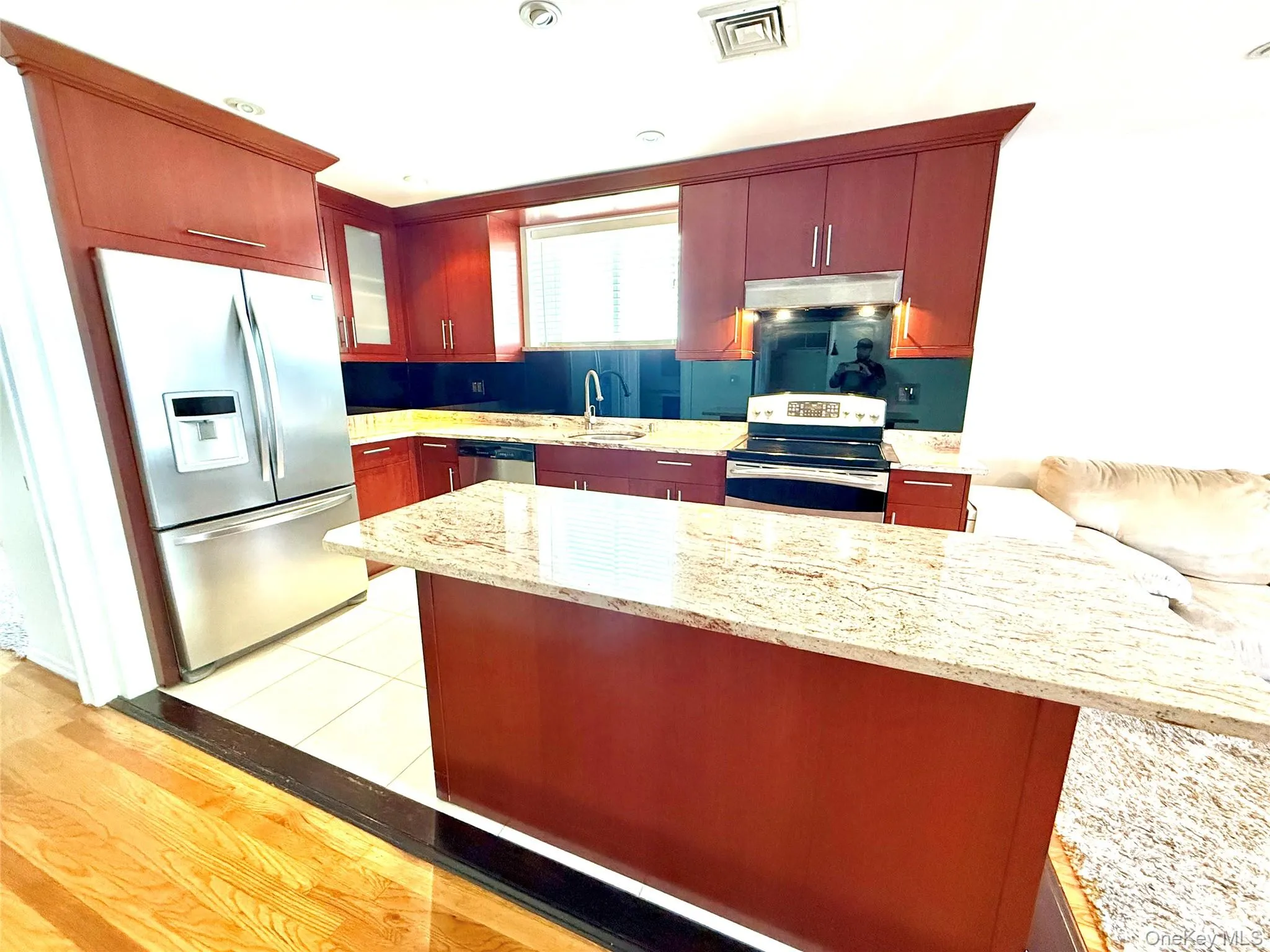 32 Elissa Lane, Yonkers, NY, 2 Bedrooms Bedrooms, 6 Rooms Rooms,2 BathroomsBathrooms,Residential Lease,For Rent,Elissa,0,1045971 32 Elissa Lane, Yonkers, NY, 2 Bedrooms Bedrooms, 6 Rooms Rooms,2 BathroomsBathrooms,Residential Lease,For Rent,Elissa,0,1045971