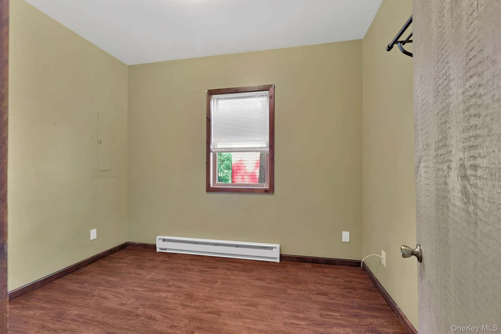 89 Beaver Lake Road, Thompson, NY, 2 Bedrooms Bedrooms, 5 Rooms Rooms,1 BathroomBathrooms,Residential,For Rent,Beaver Lake,0,1045978 89 Beaver Lake Road, Thompson, NY, 2 Bedrooms Bedrooms, 5 Rooms Rooms,1 BathroomBathrooms,Residential,For Rent,Beaver Lake,0,1045978