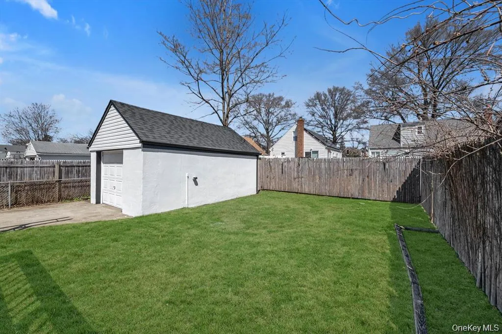 1568 Madison Street, Hempstead, NY, 3 Bedrooms Bedrooms, 6 Rooms Rooms,2 BathroomsBathrooms,Residential Lease,For Rent,Madison,0,1045985 1568 Madison Street, Hempstead, NY, 3 Bedrooms Bedrooms, 6 Rooms Rooms,2 BathroomsBathrooms,Residential Lease,For Rent,Madison,0,1045985