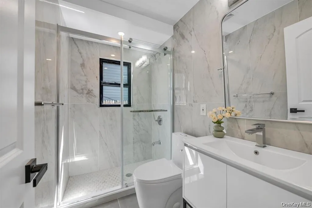 1568 Madison Street, Hempstead, NY, 3 Bedrooms Bedrooms, 6 Rooms Rooms,2 BathroomsBathrooms,Residential Lease,For Rent,Madison,0,1045985 1568 Madison Street, Hempstead, NY, 3 Bedrooms Bedrooms, 6 Rooms Rooms,2 BathroomsBathrooms,Residential Lease,For Rent,Madison,0,1045985