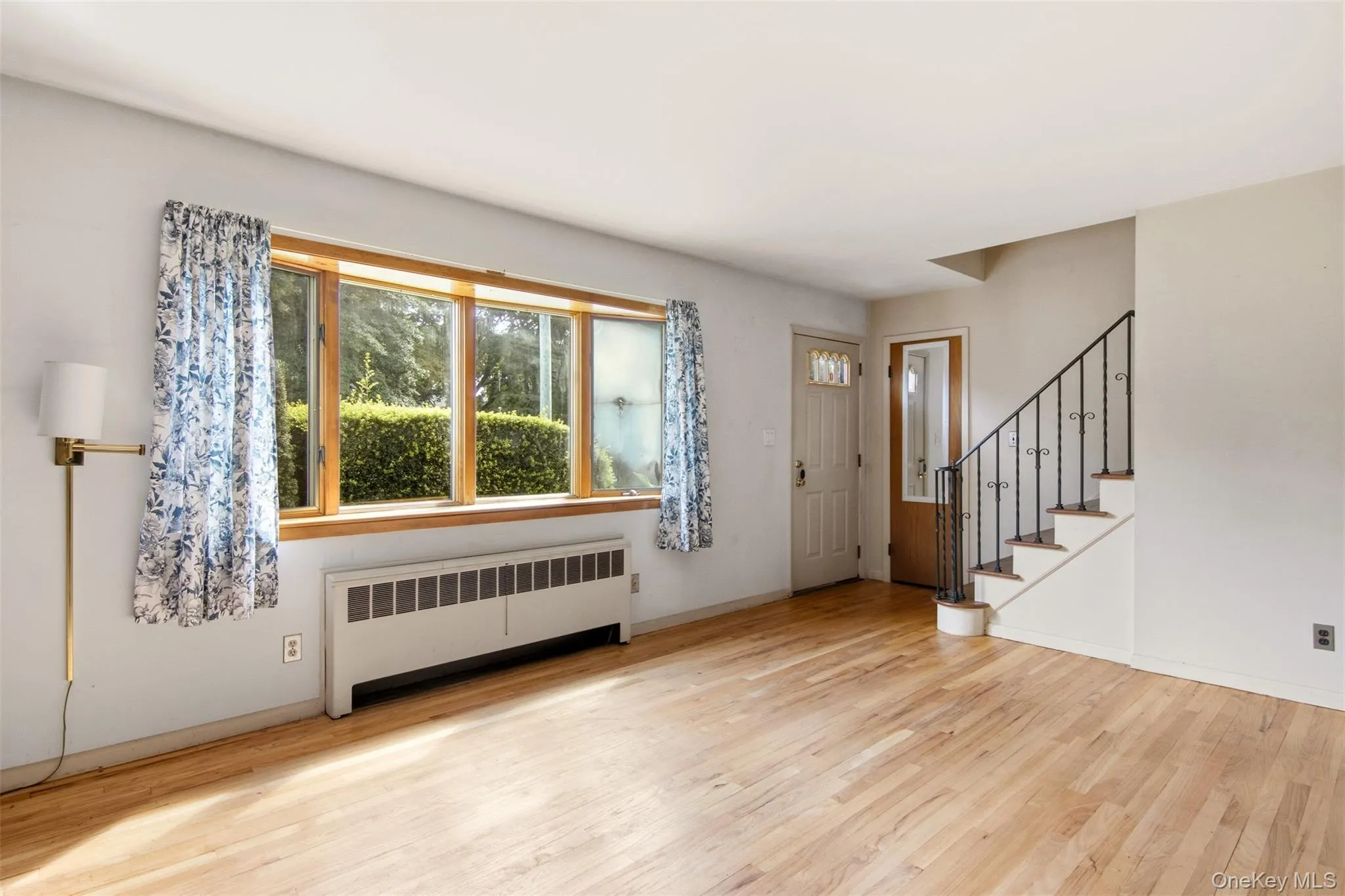 Beautiful hardwood floors, Anderson bay window and coat closet. Beautiful hardwood floors, Anderson bay window and coat closet.
