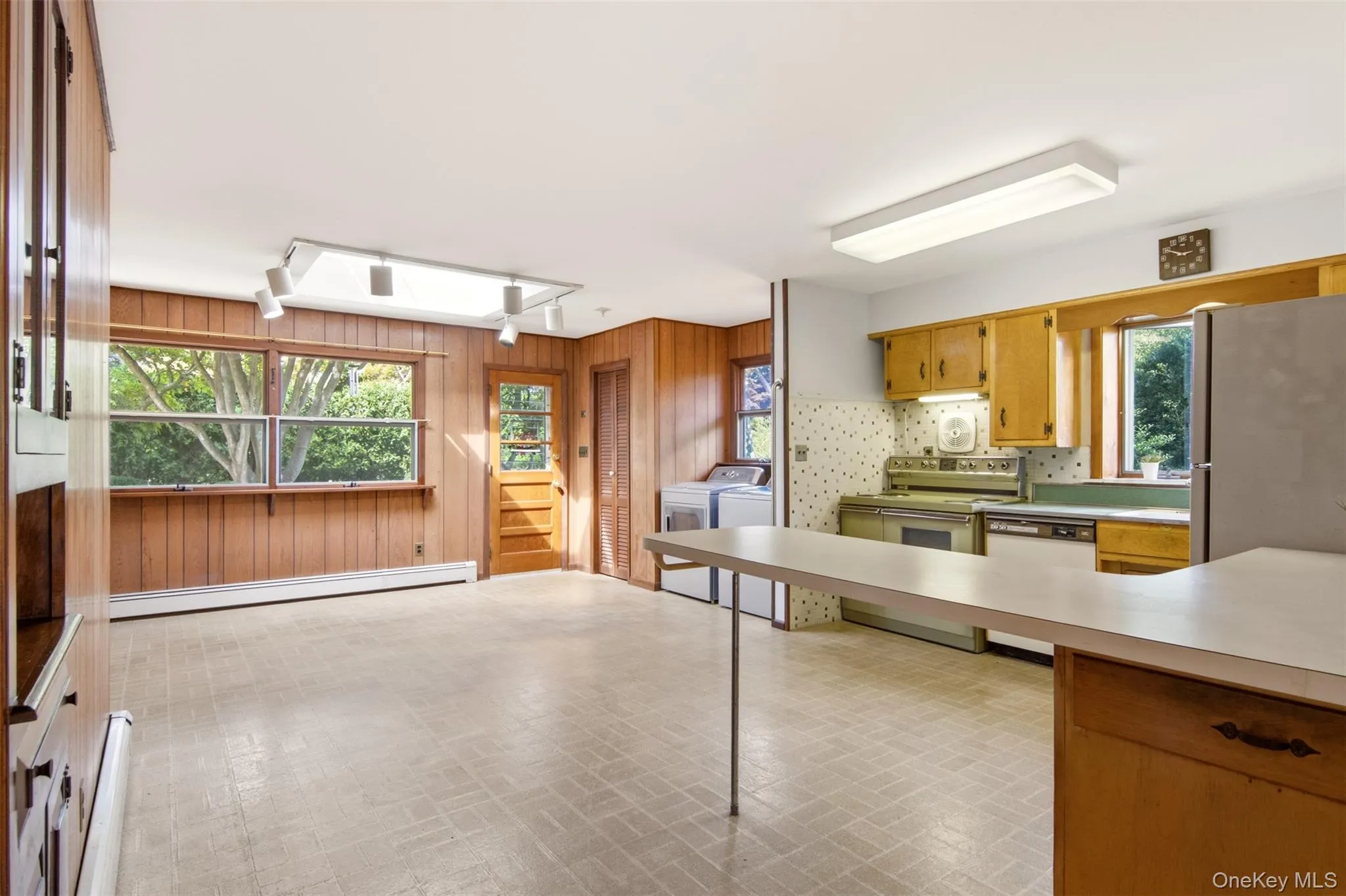 Kitchen - Dining area with open floor plan. Kitchen - Dining area with open floor plan.