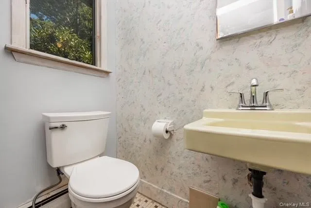 Half bath with Window adding Natural Light Half bath with Window adding Natural Light