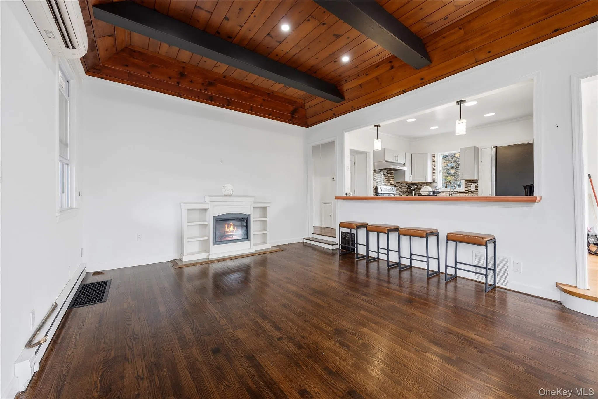 3404 Mohegan Avenue, Yorktown, NY, 2 Bedrooms Bedrooms, 5 Rooms Rooms,2 BathroomsBathrooms,Residential Lease,For Rent,Mohegan,0,1045992 3404 Mohegan Avenue, Yorktown, NY, 2 Bedrooms Bedrooms, 5 Rooms Rooms,2 BathroomsBathrooms,Residential Lease,For Rent,Mohegan,0,1045992