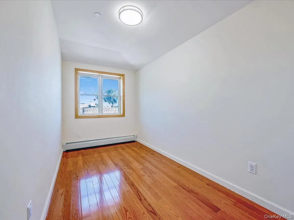 220-09 64th Avenue, New York, NY, 2 Bedrooms Bedrooms, 4 Rooms Rooms,2 BathroomsBathrooms,Residential Lease,For Rent,64th,0,1045993 220-09 64th Avenue, New York, NY, 2 Bedrooms Bedrooms, 4 Rooms Rooms,2 BathroomsBathrooms,Residential Lease,For Rent,64th,0,1045993