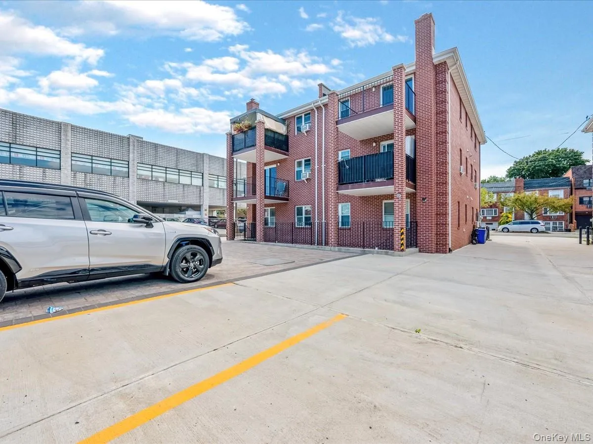 220-09 64th Avenue, New York, NY, 2 Bedrooms Bedrooms, 4 Rooms Rooms,2 BathroomsBathrooms,Residential Lease,For Rent,64th,0,1045993 220-09 64th Avenue, New York, NY, 2 Bedrooms Bedrooms, 4 Rooms Rooms,2 BathroomsBathrooms,Residential Lease,For Rent,64th,0,1045993