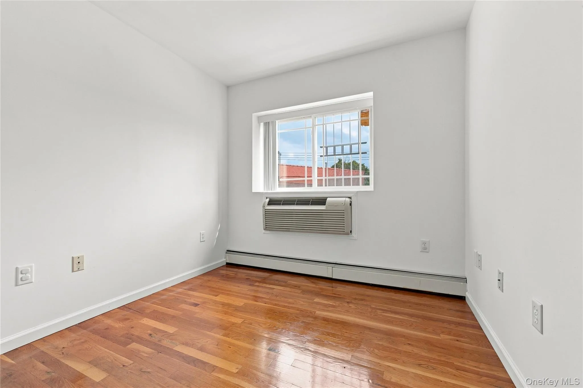 7617 46th Avenue, New York, NY, 2 Bedrooms Bedrooms, 5 Rooms Rooms,2 BathroomsBathrooms,Residential,For Rent,46th,0,1045999 7617 46th Avenue, New York, NY, 2 Bedrooms Bedrooms, 5 Rooms Rooms,2 BathroomsBathrooms,Residential,For Rent,46th,0,1045999