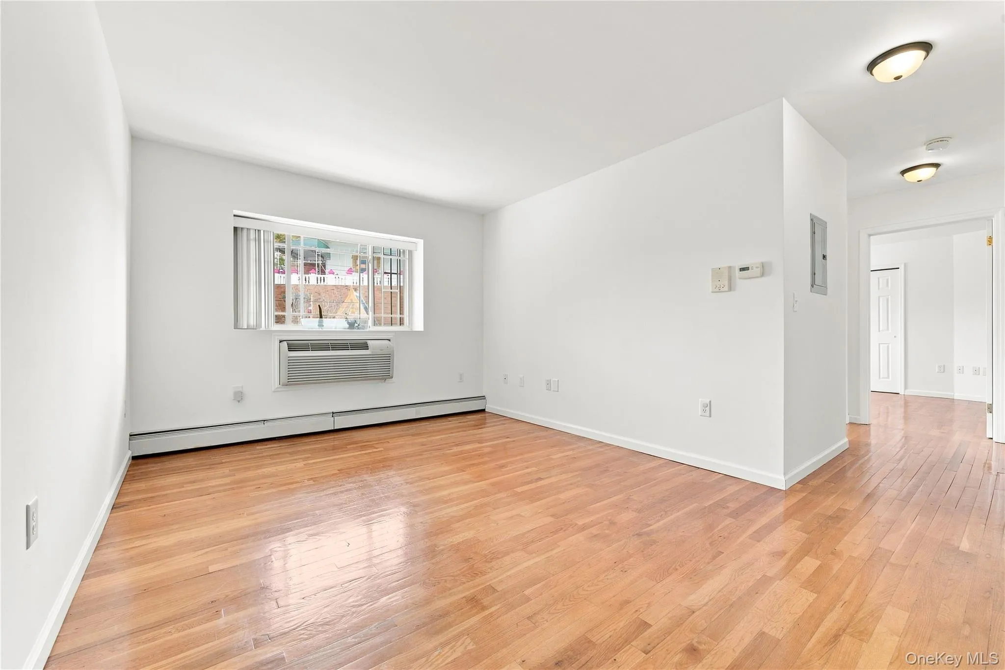 7617 46th Avenue, New York, NY, 2 Bedrooms Bedrooms, 5 Rooms Rooms,2 BathroomsBathrooms,Residential,For Rent,46th,0,1045999 7617 46th Avenue, New York, NY, 2 Bedrooms Bedrooms, 5 Rooms Rooms,2 BathroomsBathrooms,Residential,For Rent,46th,0,1045999