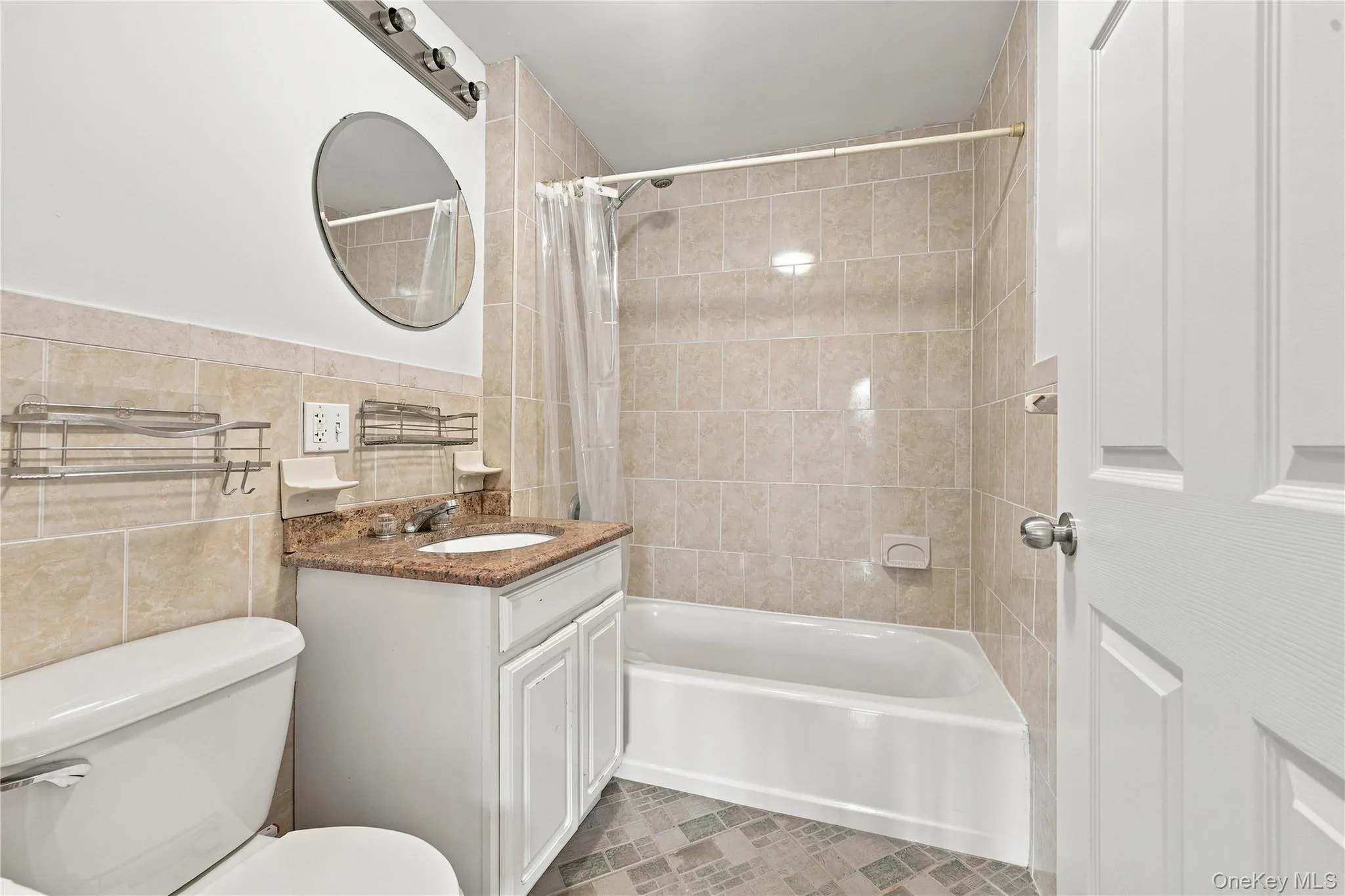 7617 46th Avenue, New York, NY, 2 Bedrooms Bedrooms, 5 Rooms Rooms,2 BathroomsBathrooms,Residential,For Rent,46th,0,1045999 7617 46th Avenue, New York, NY, 2 Bedrooms Bedrooms, 5 Rooms Rooms,2 BathroomsBathrooms,Residential,For Rent,46th,0,1045999