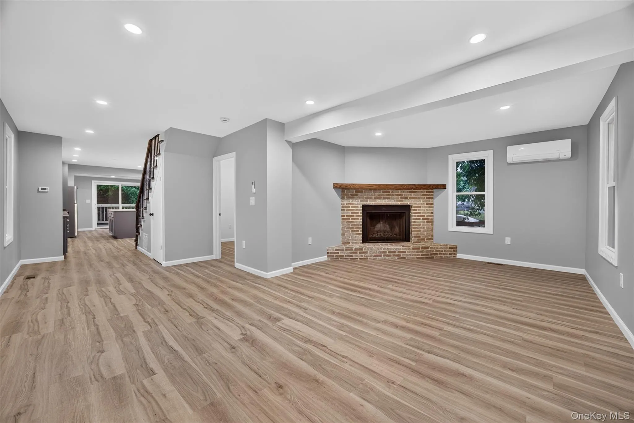 95 Silver Lake Sctn Road, Middletown, NY, 3 Bedrooms Bedrooms, 6 Rooms Rooms,2 BathroomsBathrooms,Residential,For Rent,Silver Lake Sctn,0,1046001 95 Silver Lake Sctn Road, Middletown, NY, 3 Bedrooms Bedrooms, 6 Rooms Rooms,2 BathroomsBathrooms,Residential,For Rent,Silver Lake Sctn,0,1046001