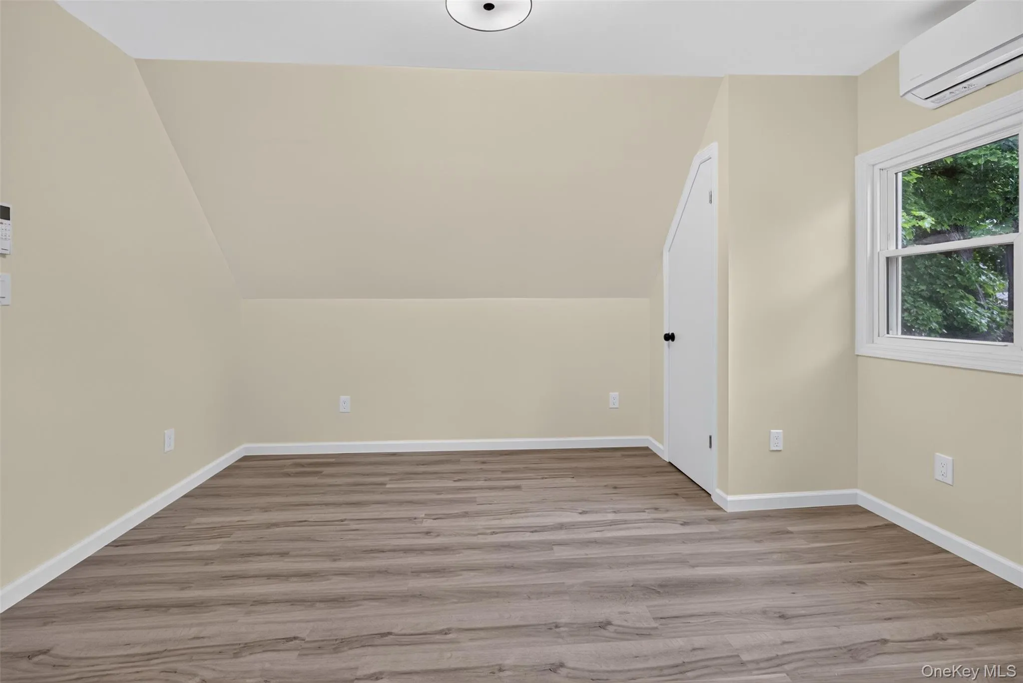 95 Silver Lake Sctn Road, Middletown, NY, 3 Bedrooms Bedrooms, 6 Rooms Rooms,2 BathroomsBathrooms,Residential,For Rent,Silver Lake Sctn,0,1046001 95 Silver Lake Sctn Road, Middletown, NY, 3 Bedrooms Bedrooms, 6 Rooms Rooms,2 BathroomsBathrooms,Residential,For Rent,Silver Lake Sctn,0,1046001