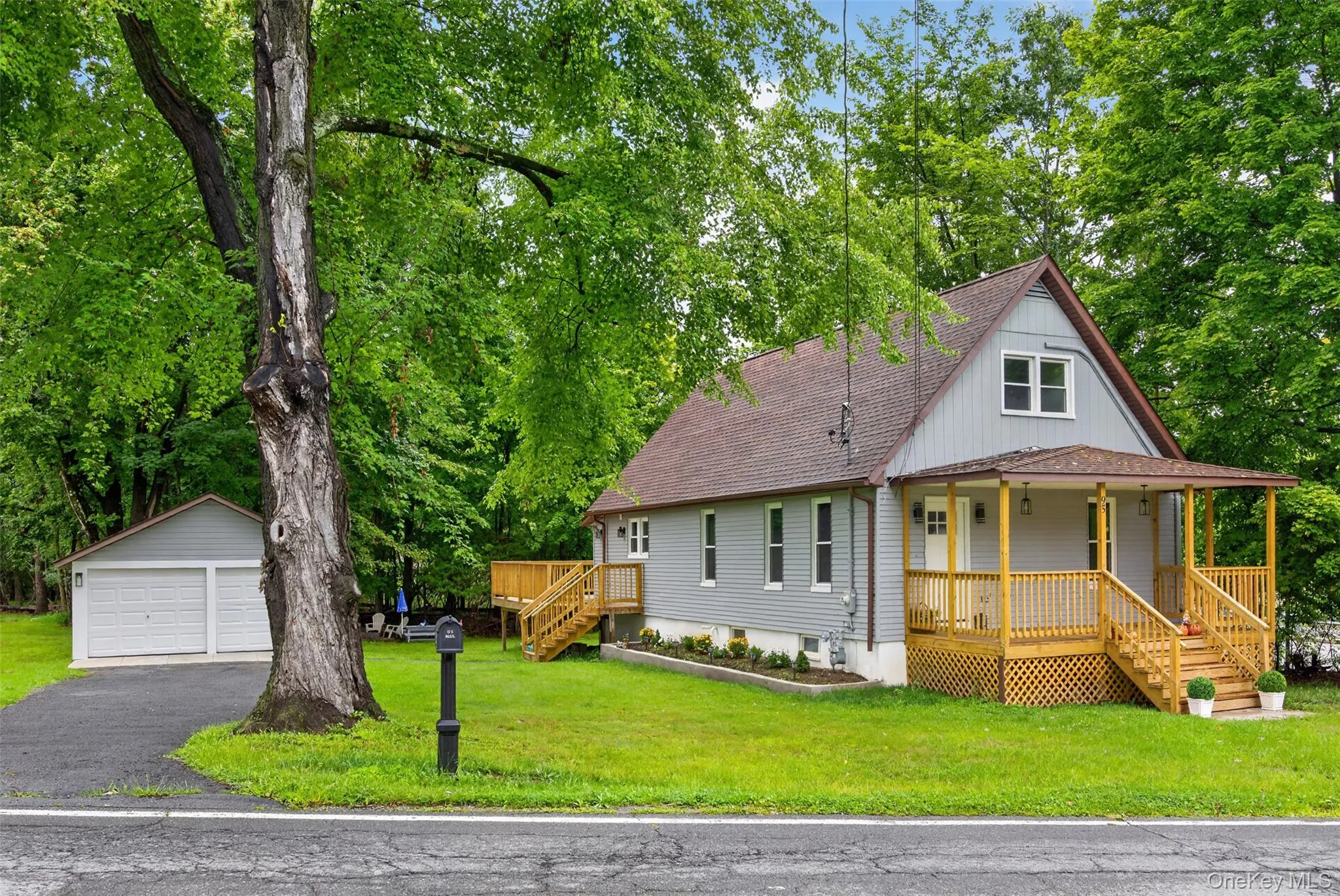 95 Silver Lake Sctn Road, Middletown, NY, 3 Bedrooms Bedrooms, 6 Rooms Rooms,2 BathroomsBathrooms,Residential,For Rent,Silver Lake Sctn,0,1046001 95 Silver Lake Sctn Road, Middletown, NY, 3 Bedrooms Bedrooms, 6 Rooms Rooms,2 BathroomsBathrooms,Residential,For Rent,Silver Lake Sctn,0,1046001